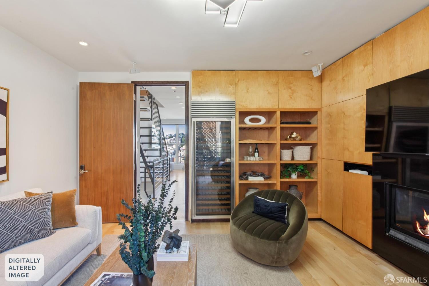 12 Reno Place