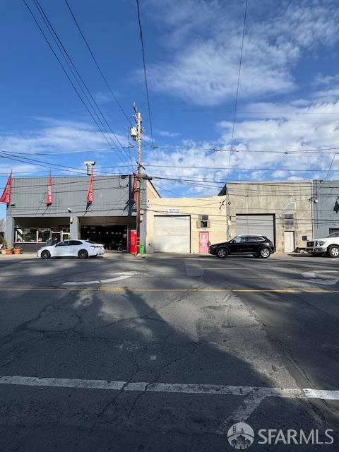 880 Innes Avenue