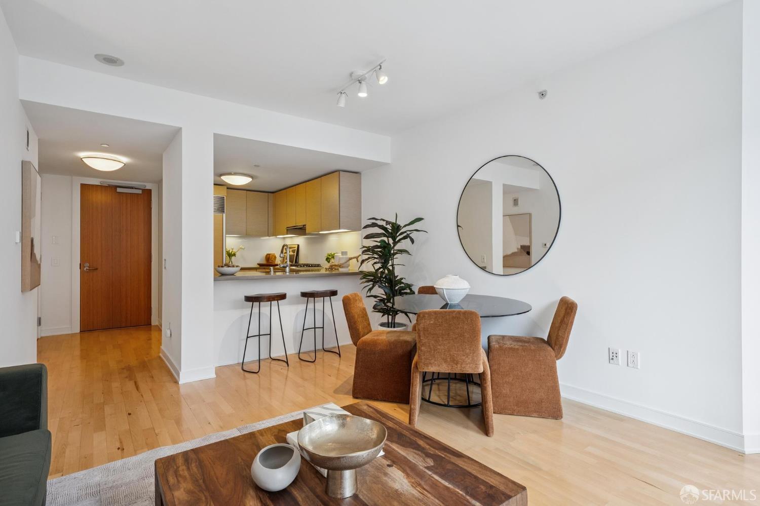 301 Mission Street # 12D