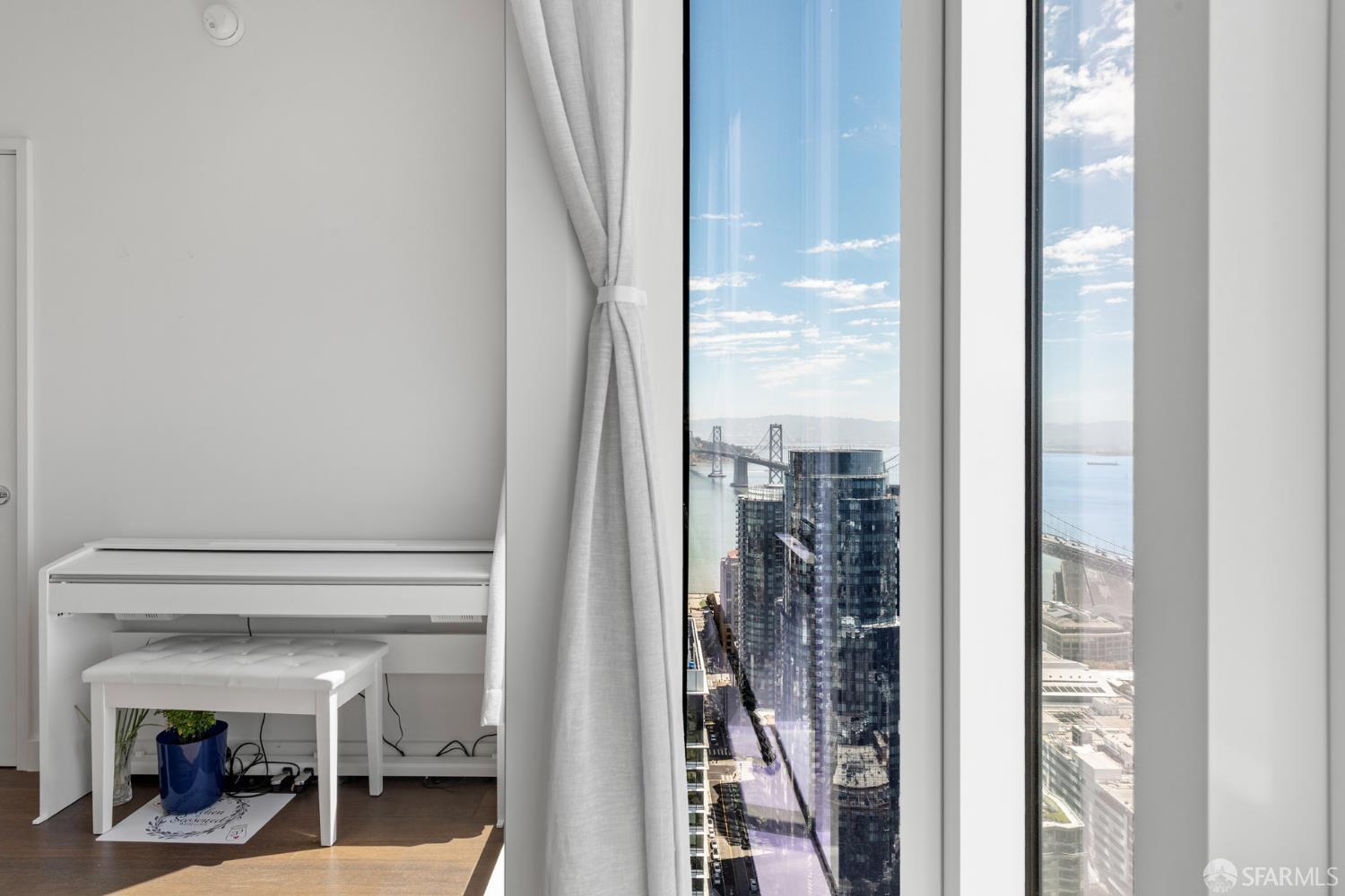 488 Folsom Street # 4406