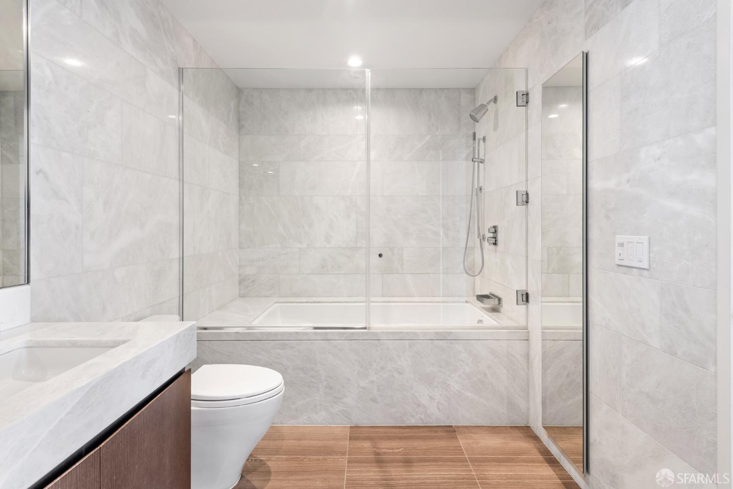 488 Folsom Street # 4406