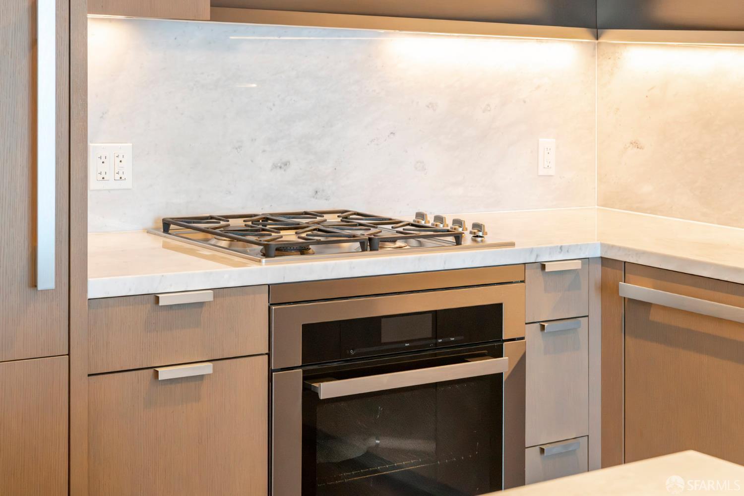 488 Folsom Street # 4406