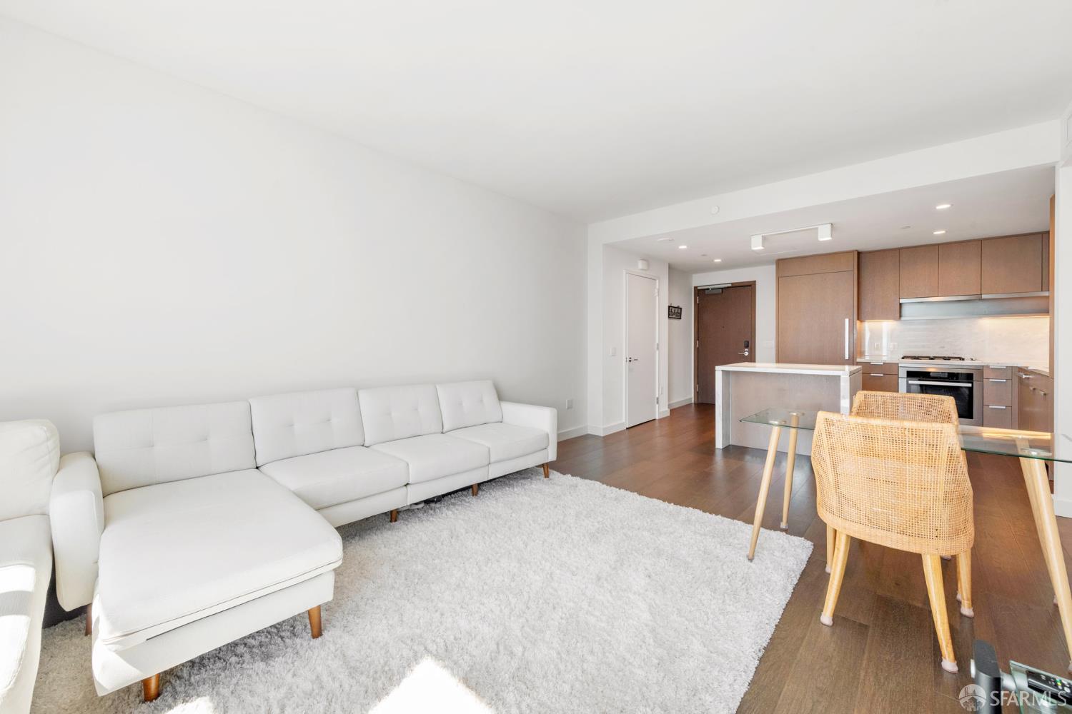 488 Folsom Street # 4406
