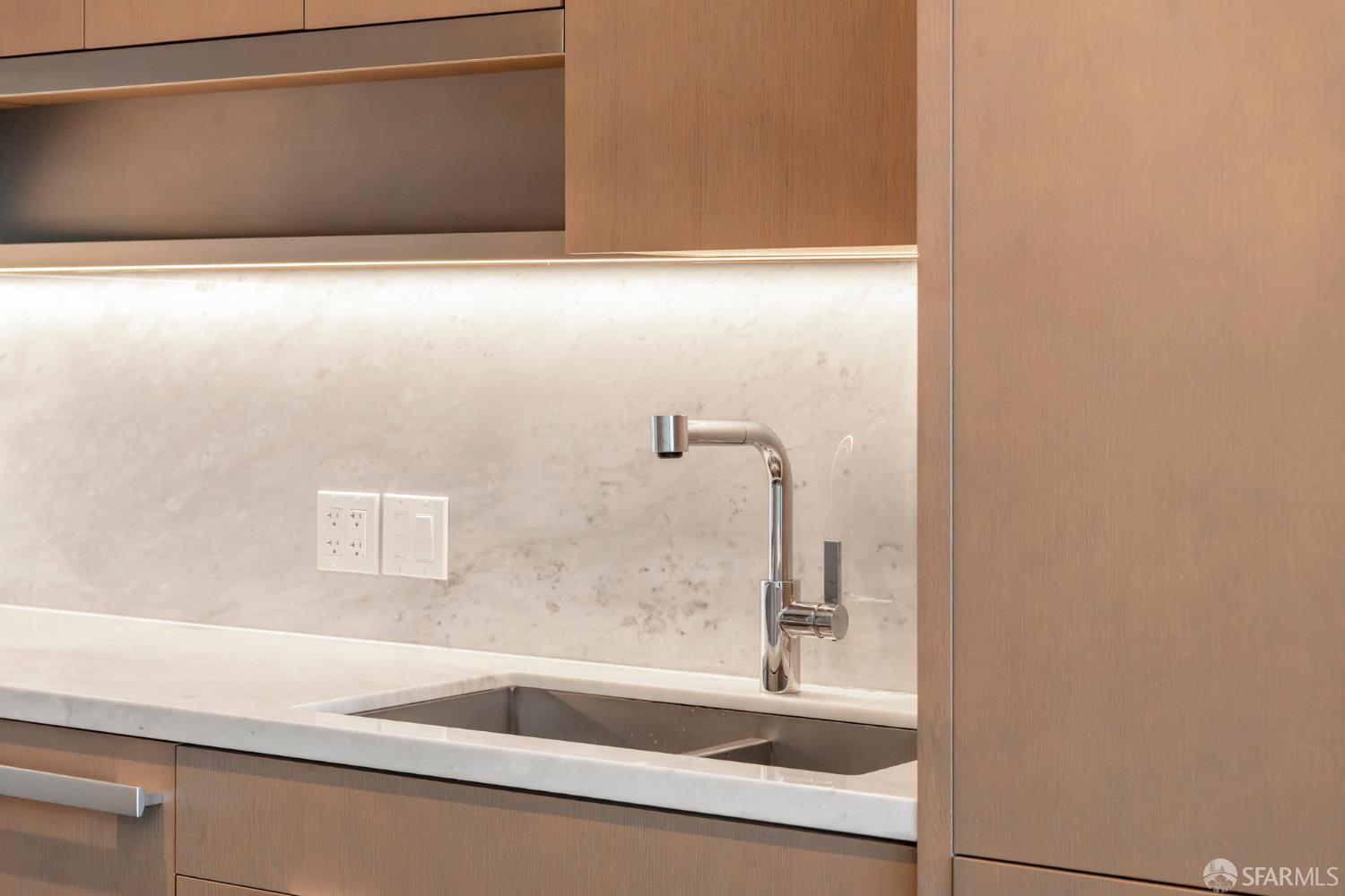 488 Folsom Street # 4406