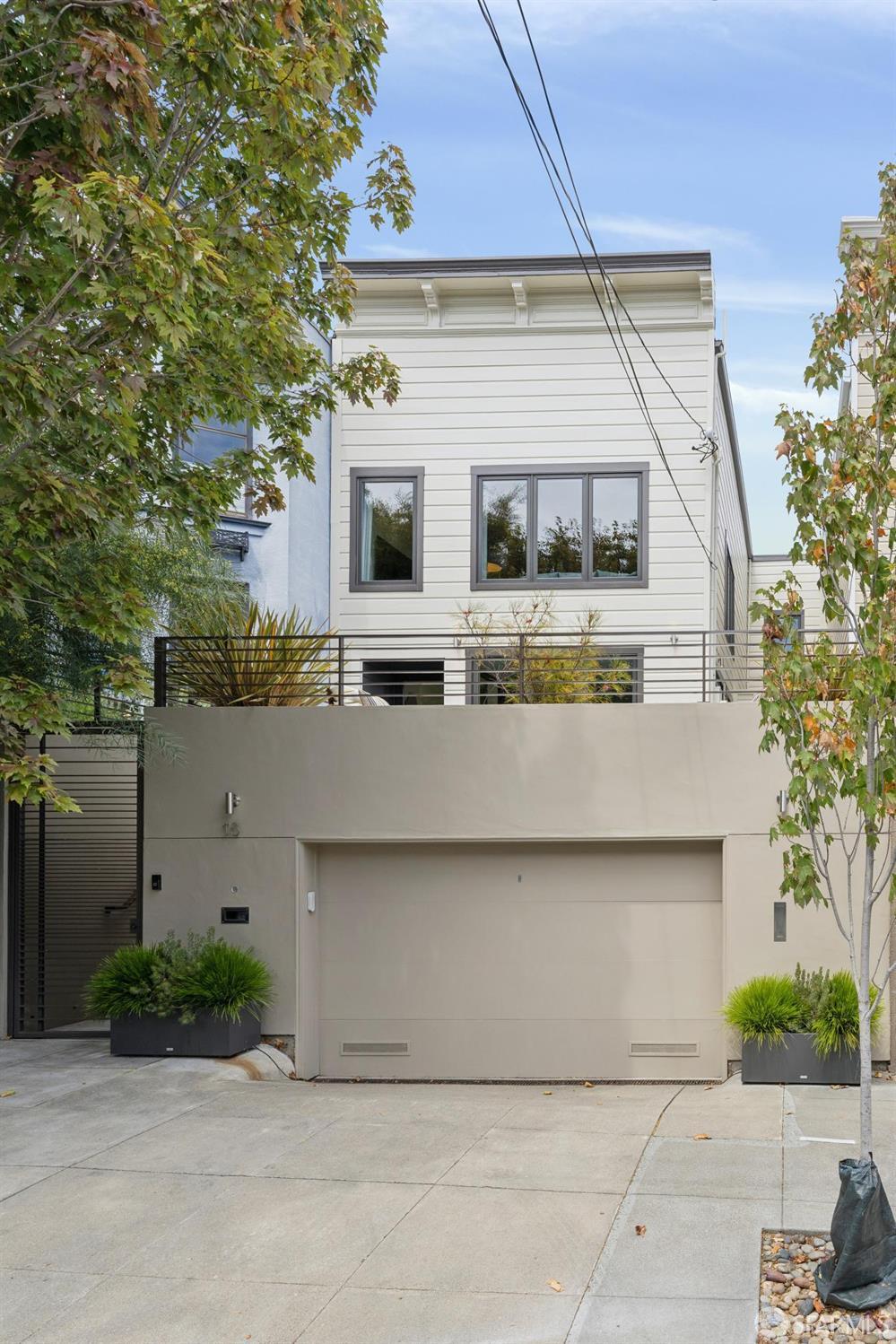 18 Ford Street