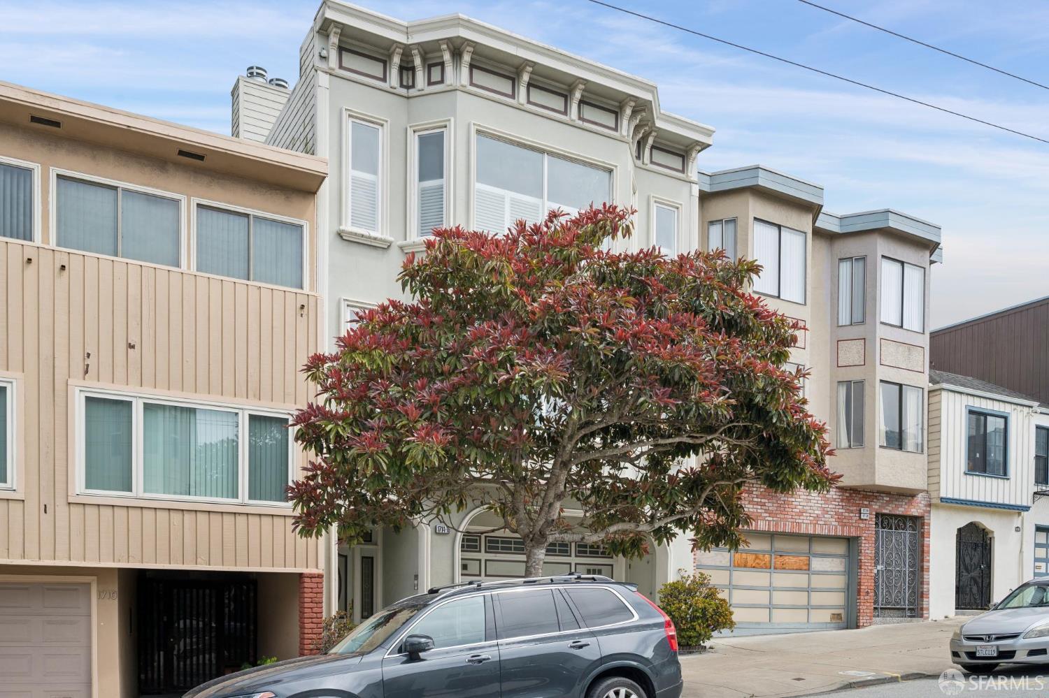 1716 9th Avenue
