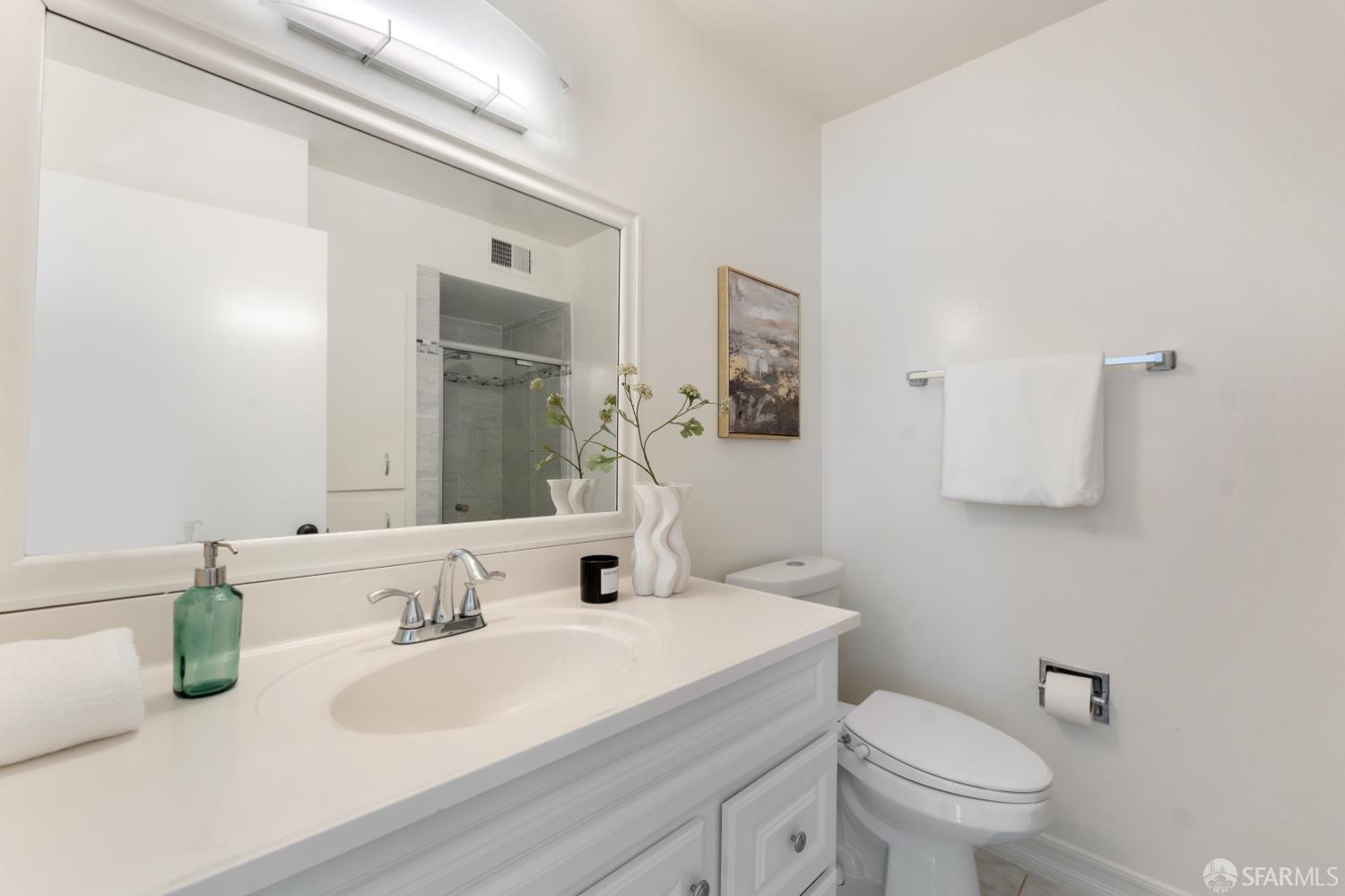 1425 Lakeside Drive # 209