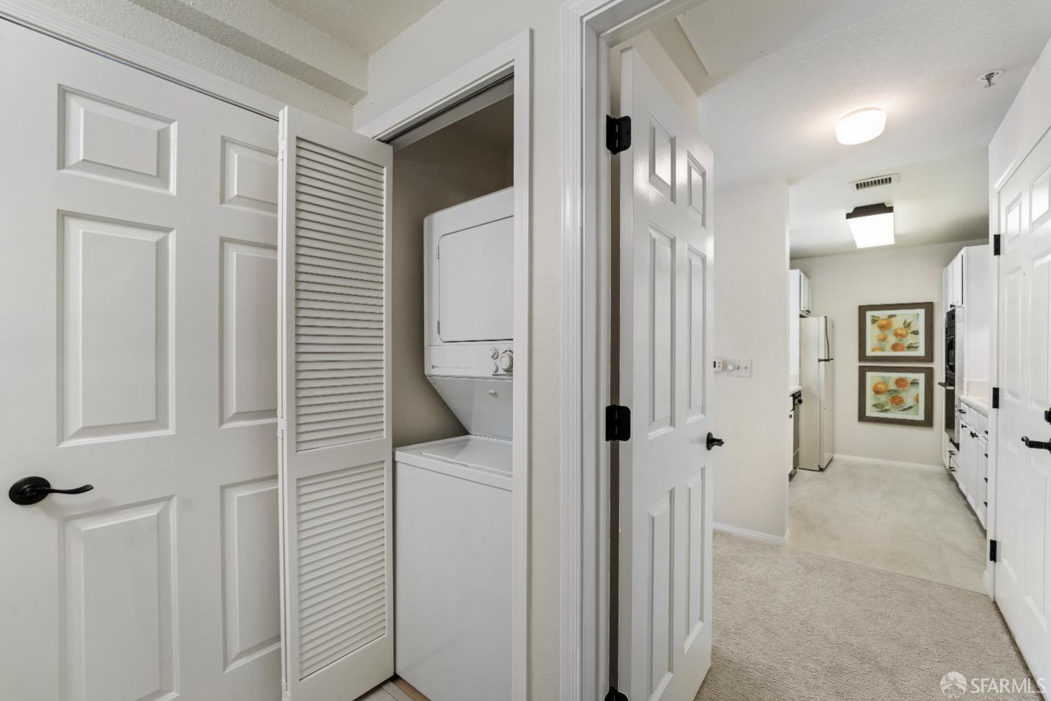 1860 Tice Creek Drive # 1452
