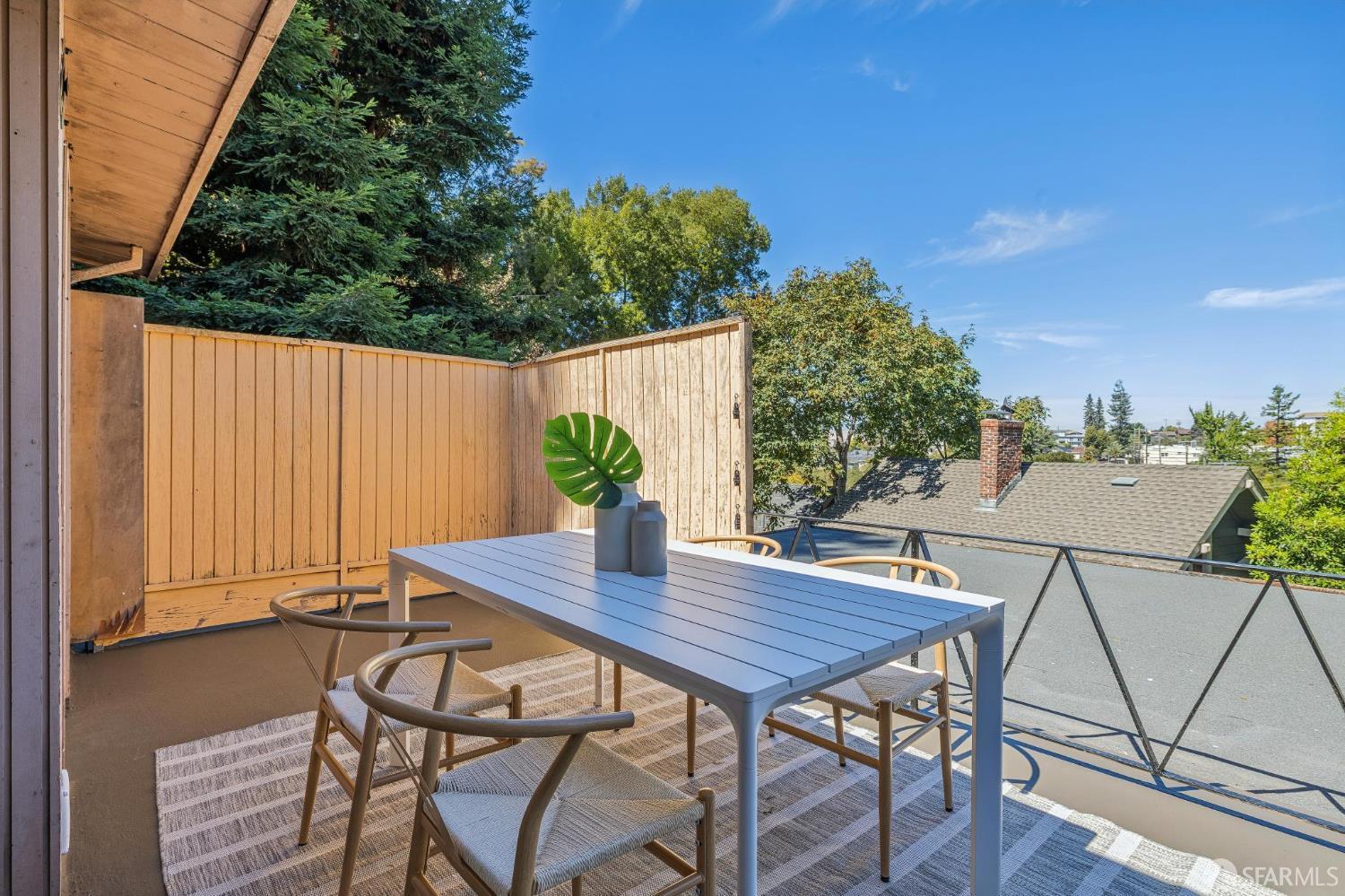 241-245 Monte Vista Avenue