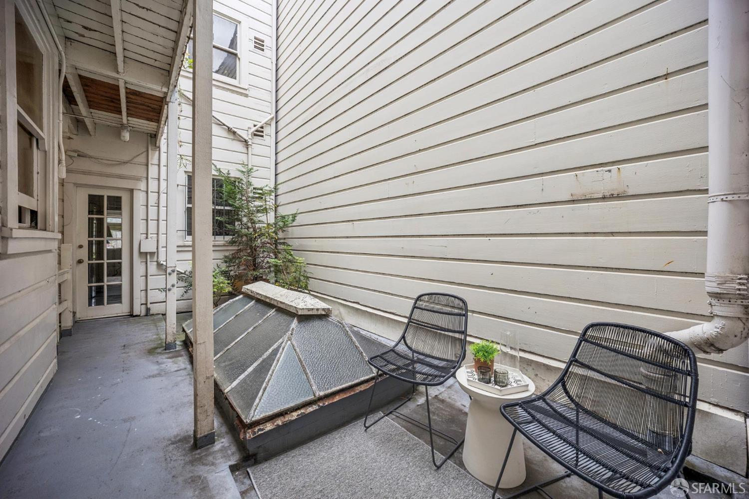 2040 Fell Street # 2
