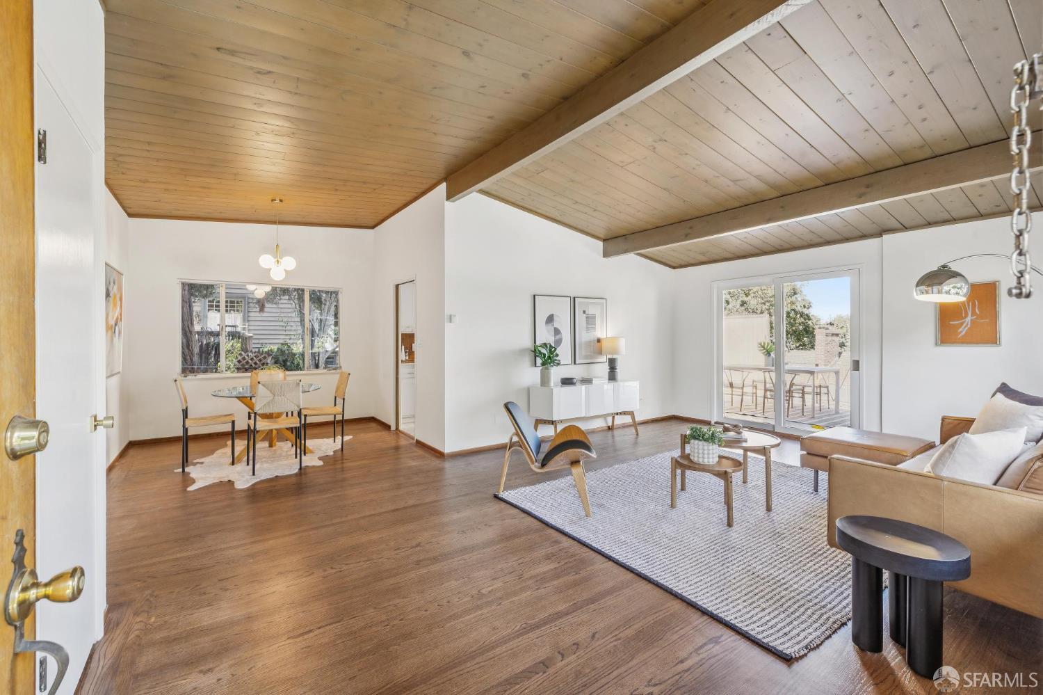 245 Monte Vista Avenue