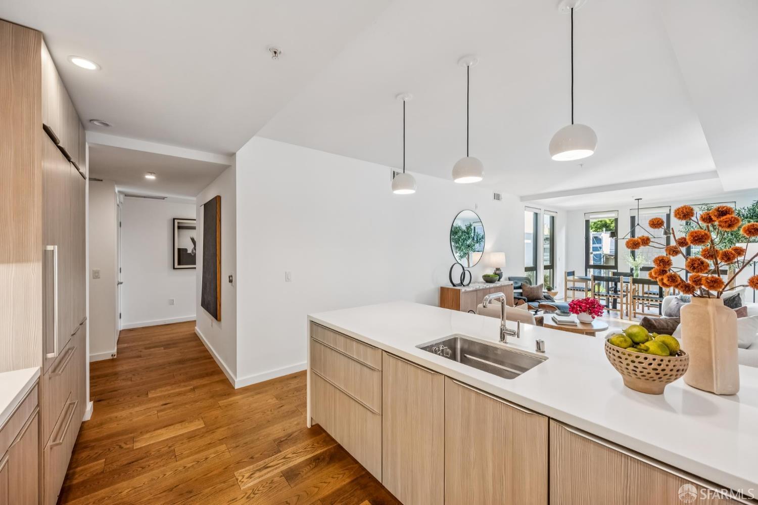 300 Ivy Street # 304