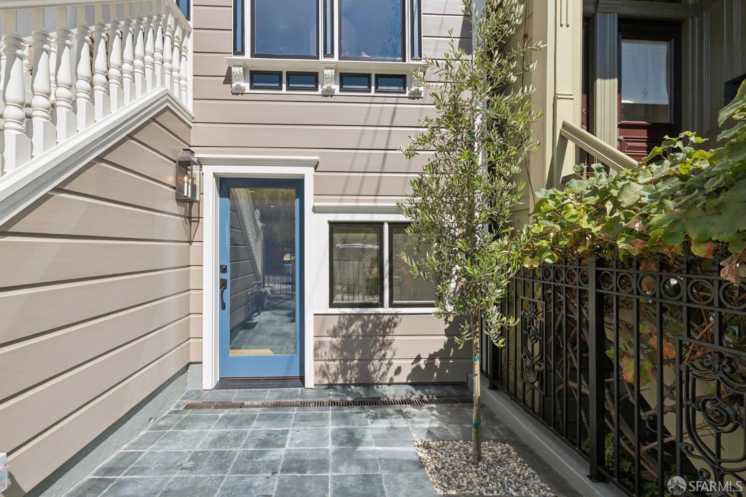 346 Duncan Street