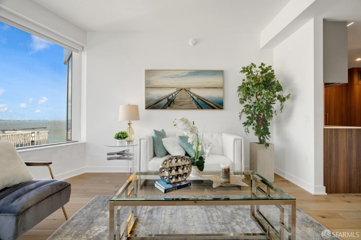 280 Spear Street # 28H