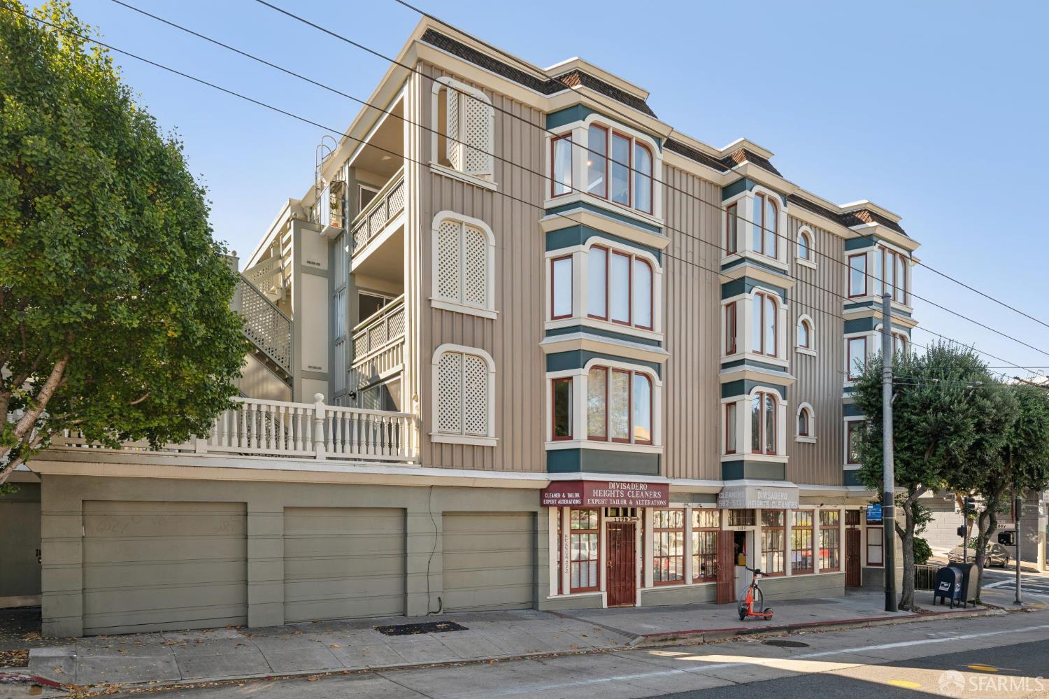 1901 Eddy Street # 3