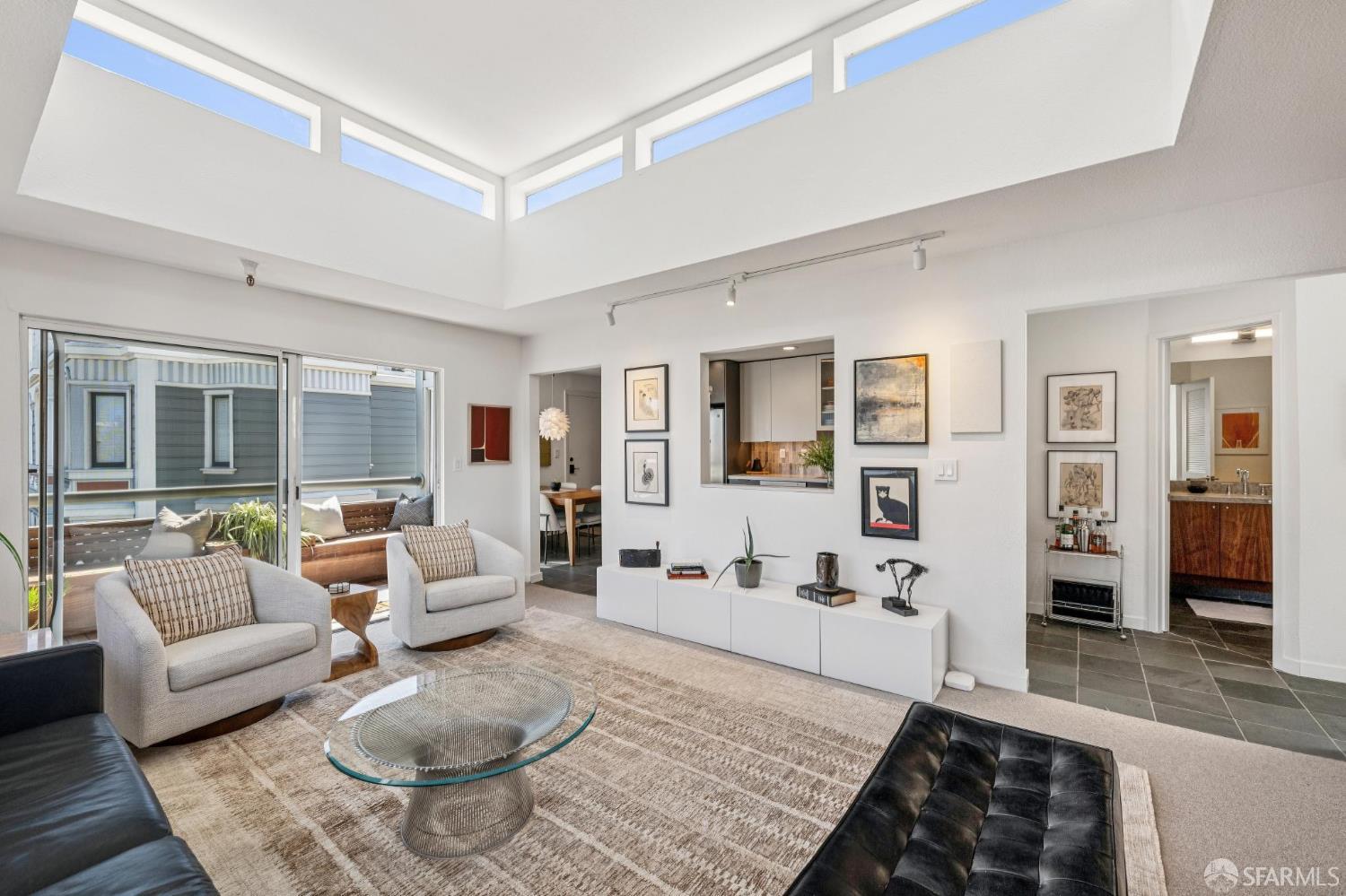 1901 Eddy Street # 3