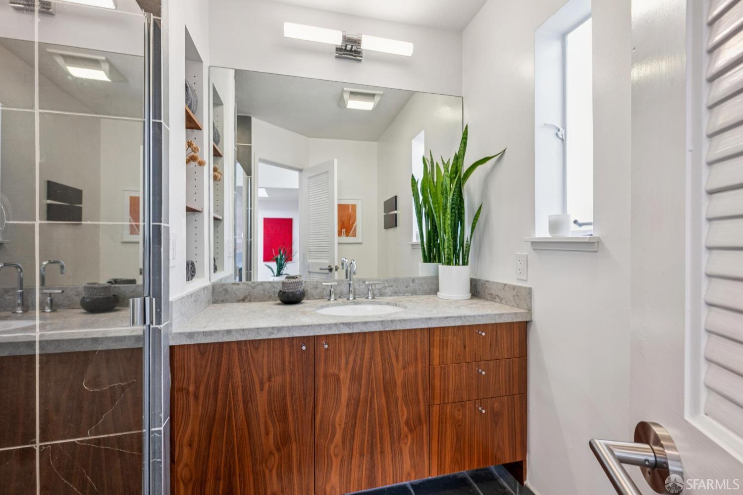 1901 Eddy Street # 3