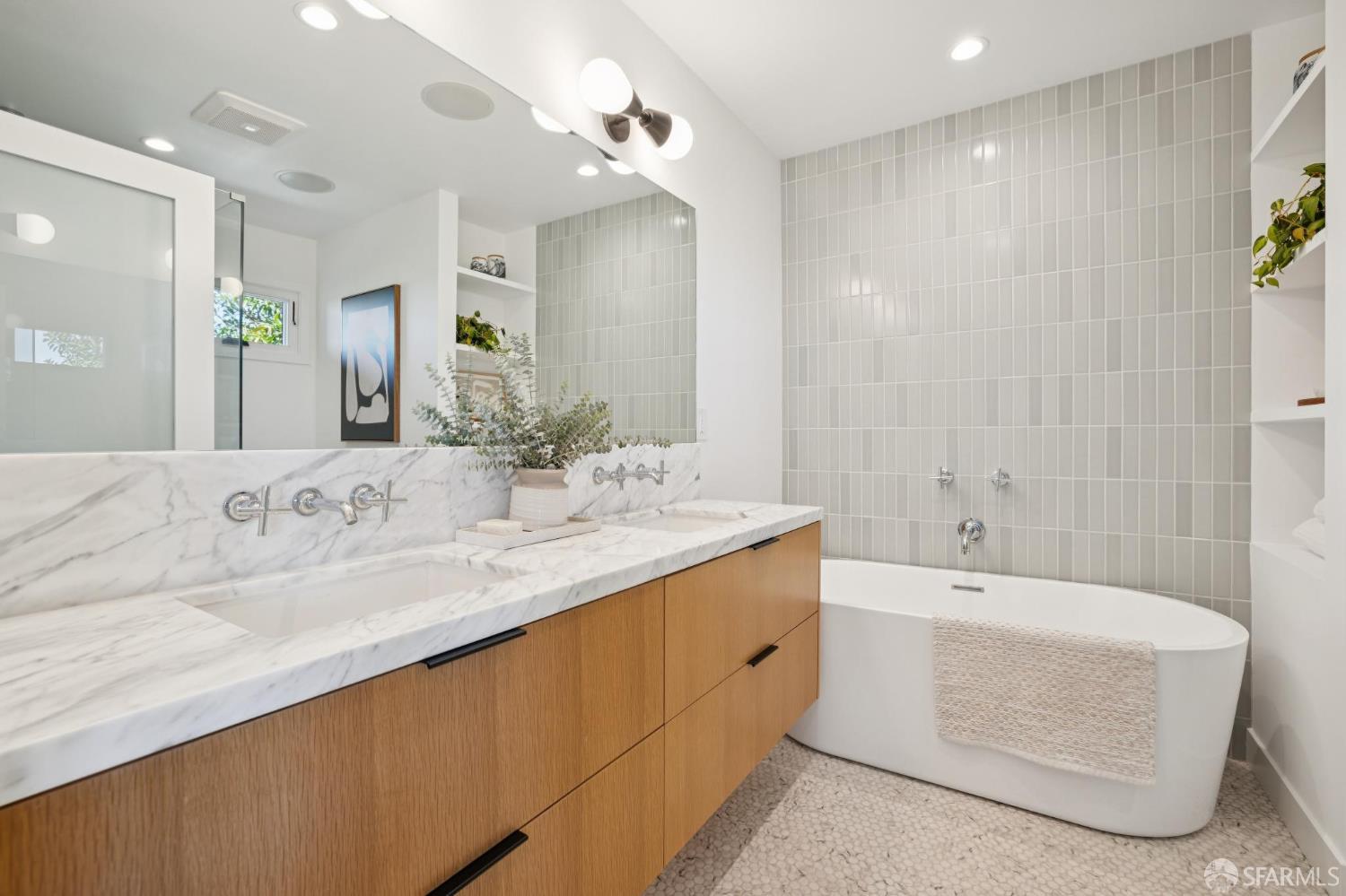 3643 Folsom Street