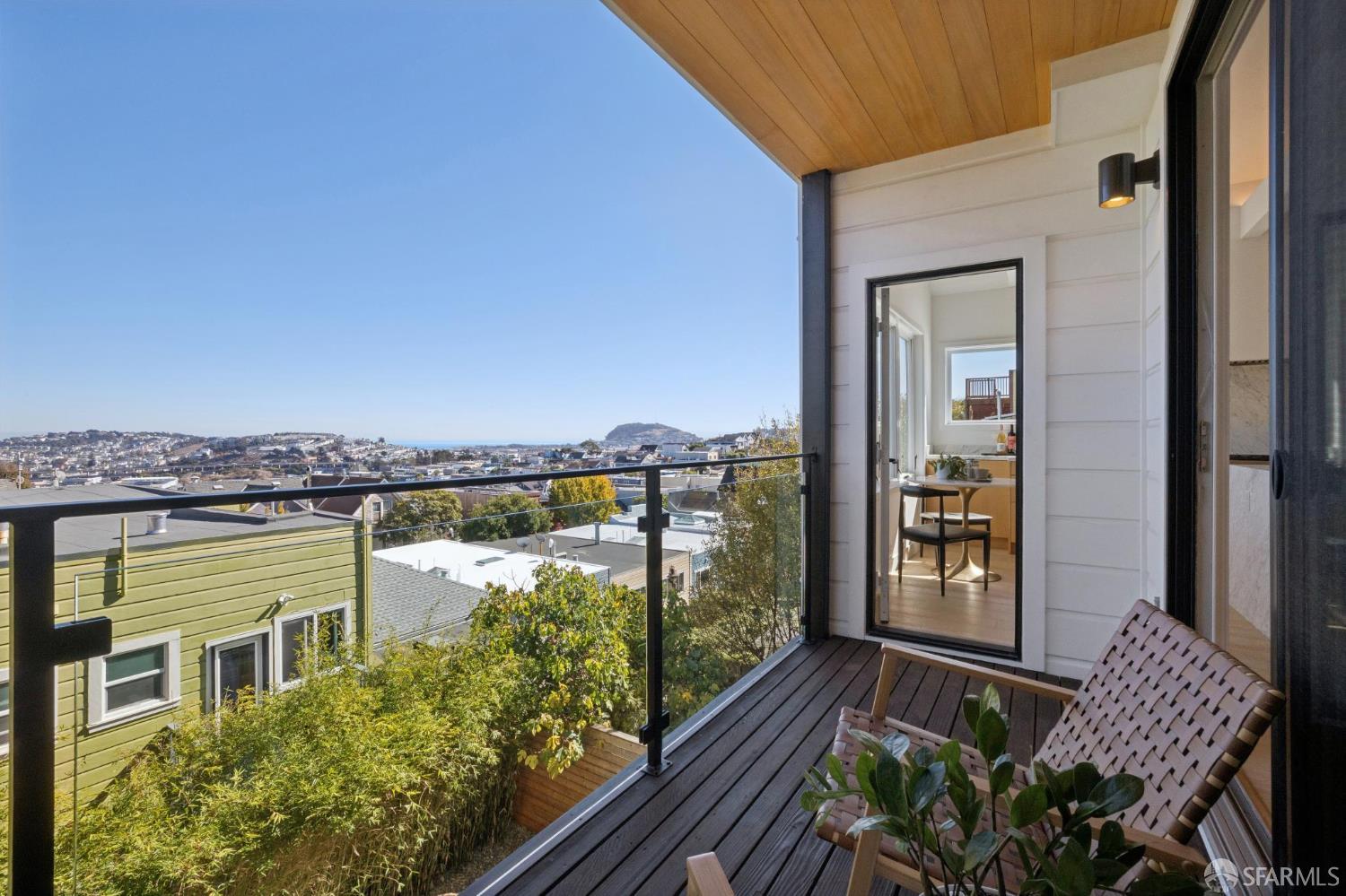 3643 Folsom Street