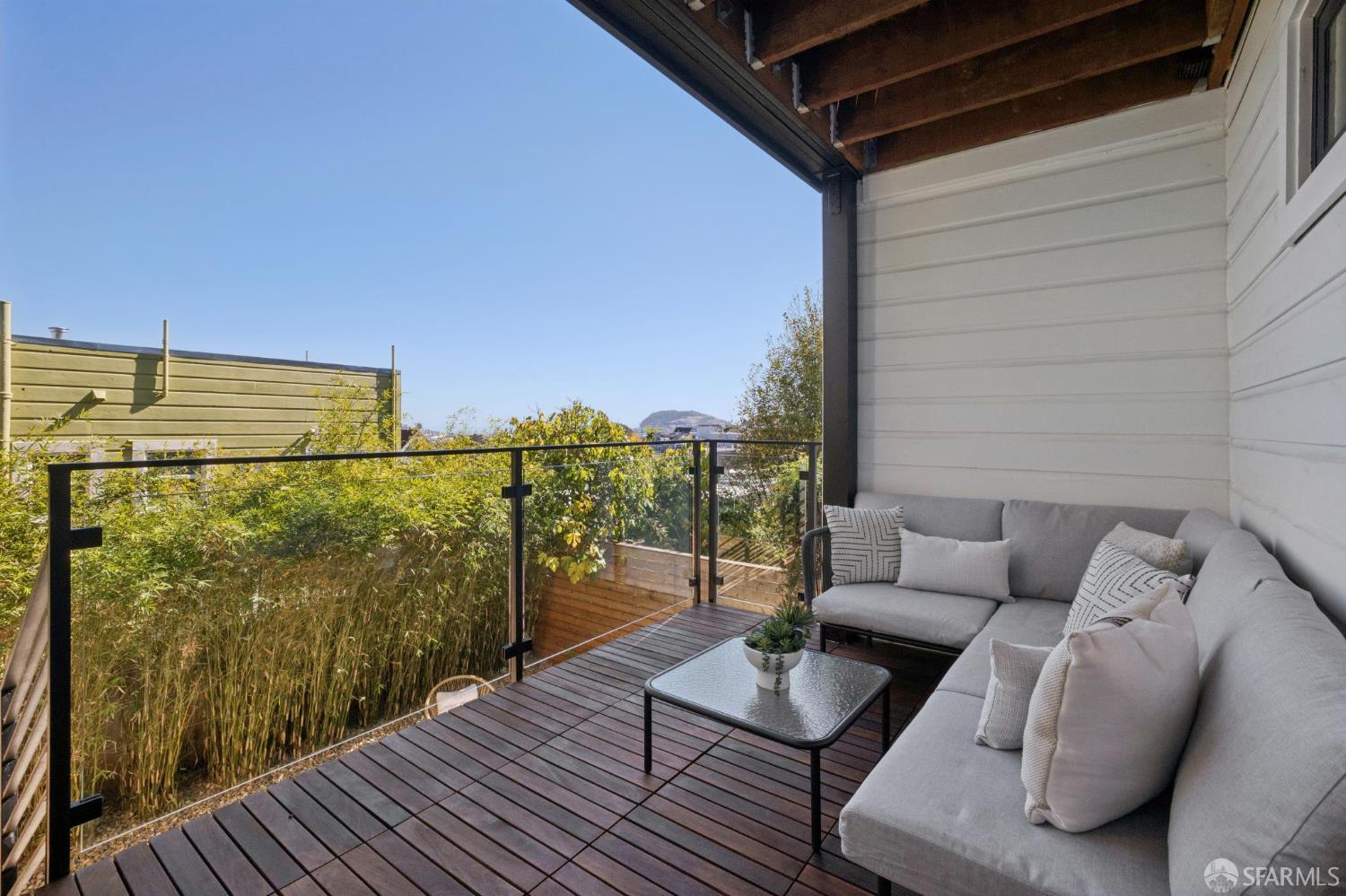 3643 Folsom Street