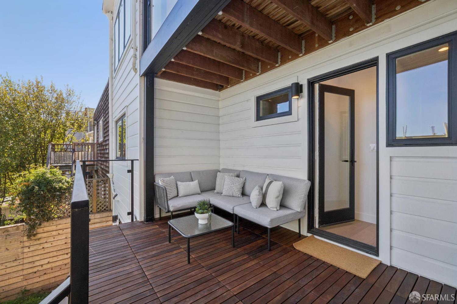 3643 Folsom Street