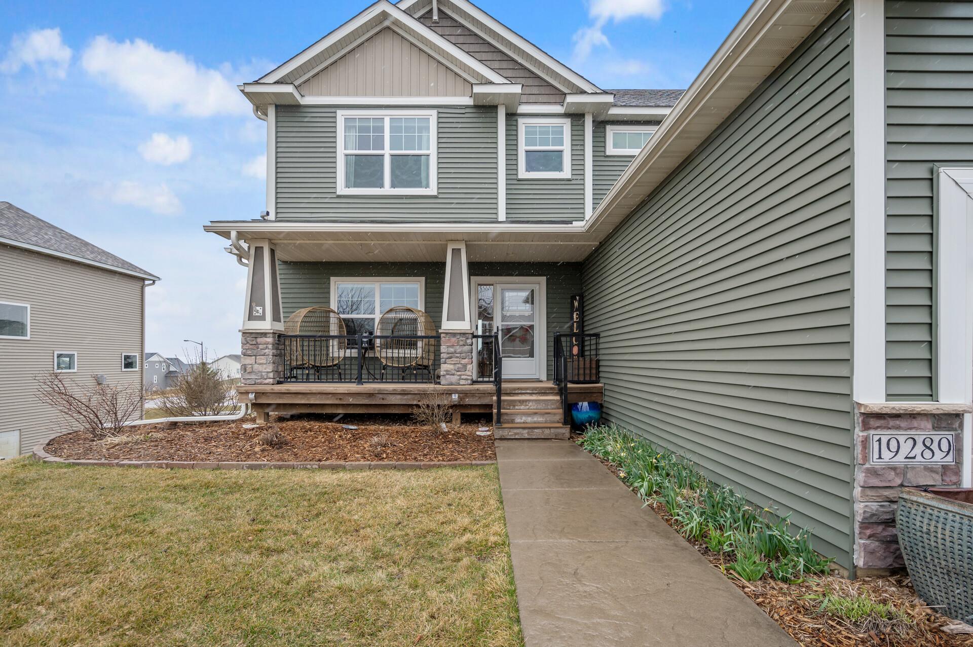 19289 Hilldale Avenue