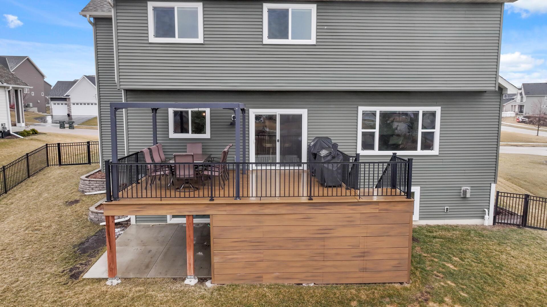 19289 Hilldale Avenue