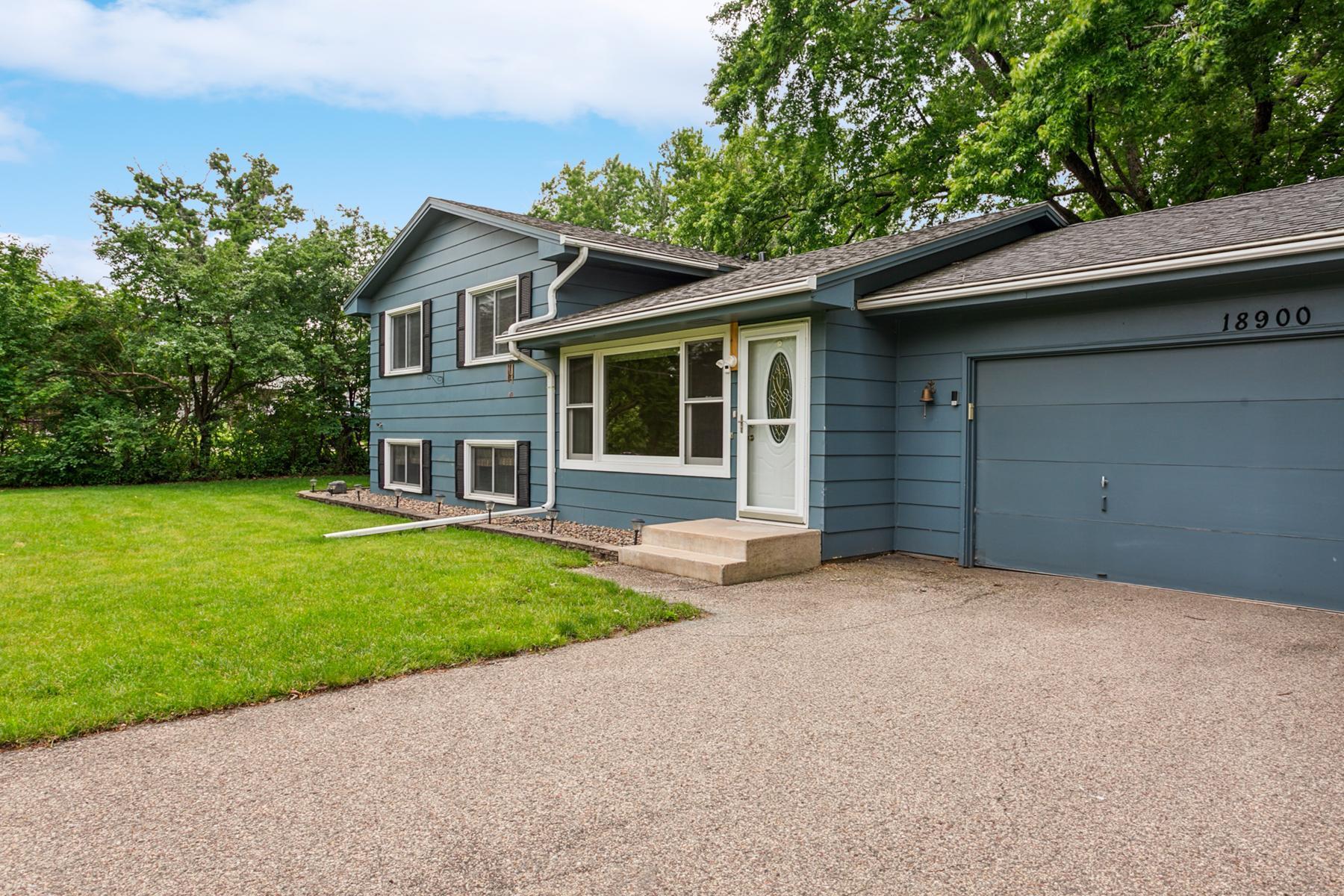 18900 Orchard Trail