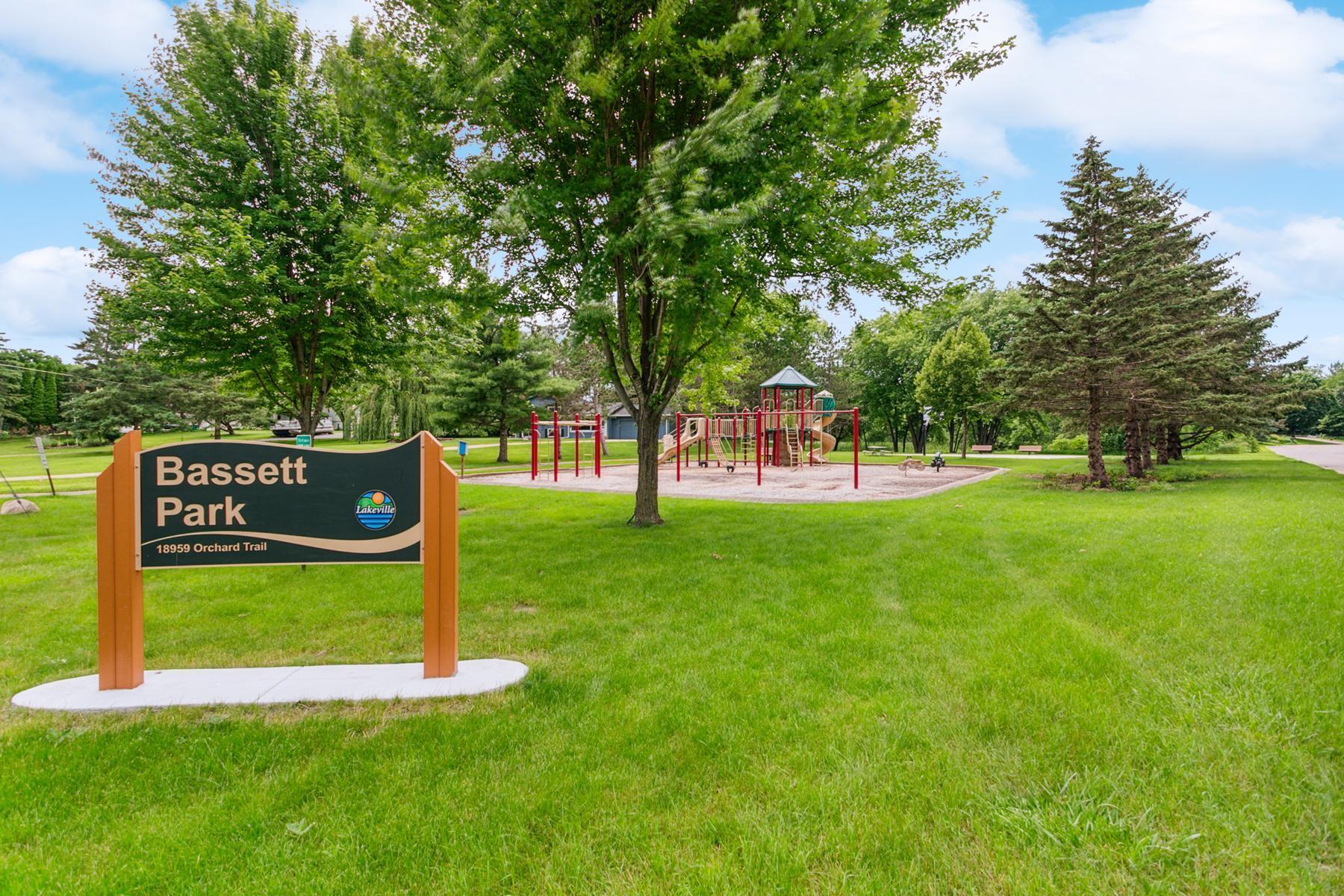 18900 Orchard Trail