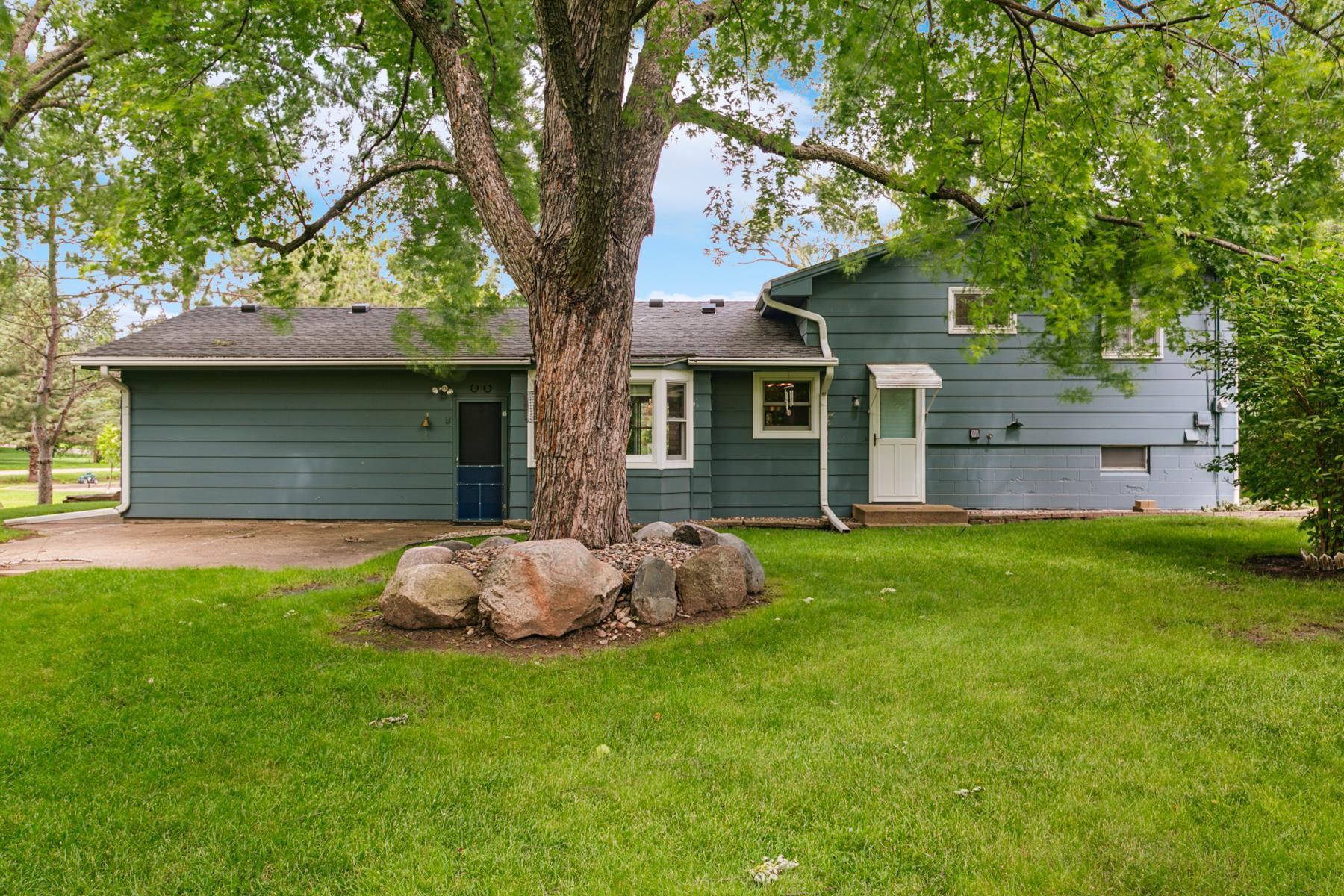 18900 Orchard Trail