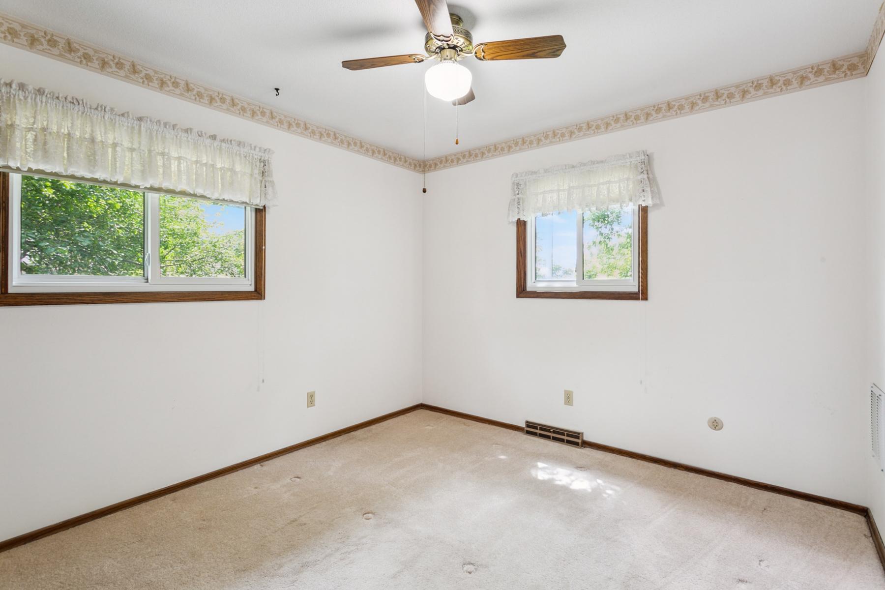 18900 Orchard Trail