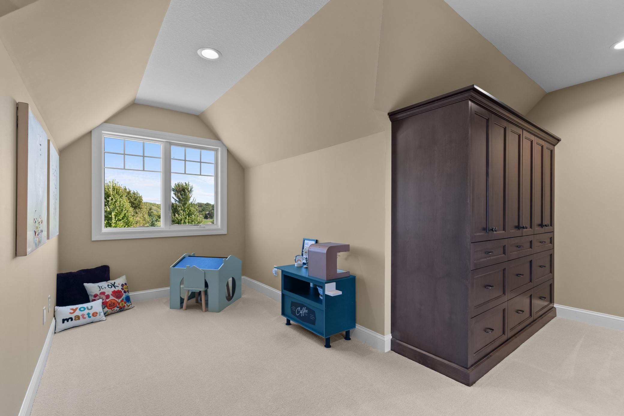 21430 Palomino Drive