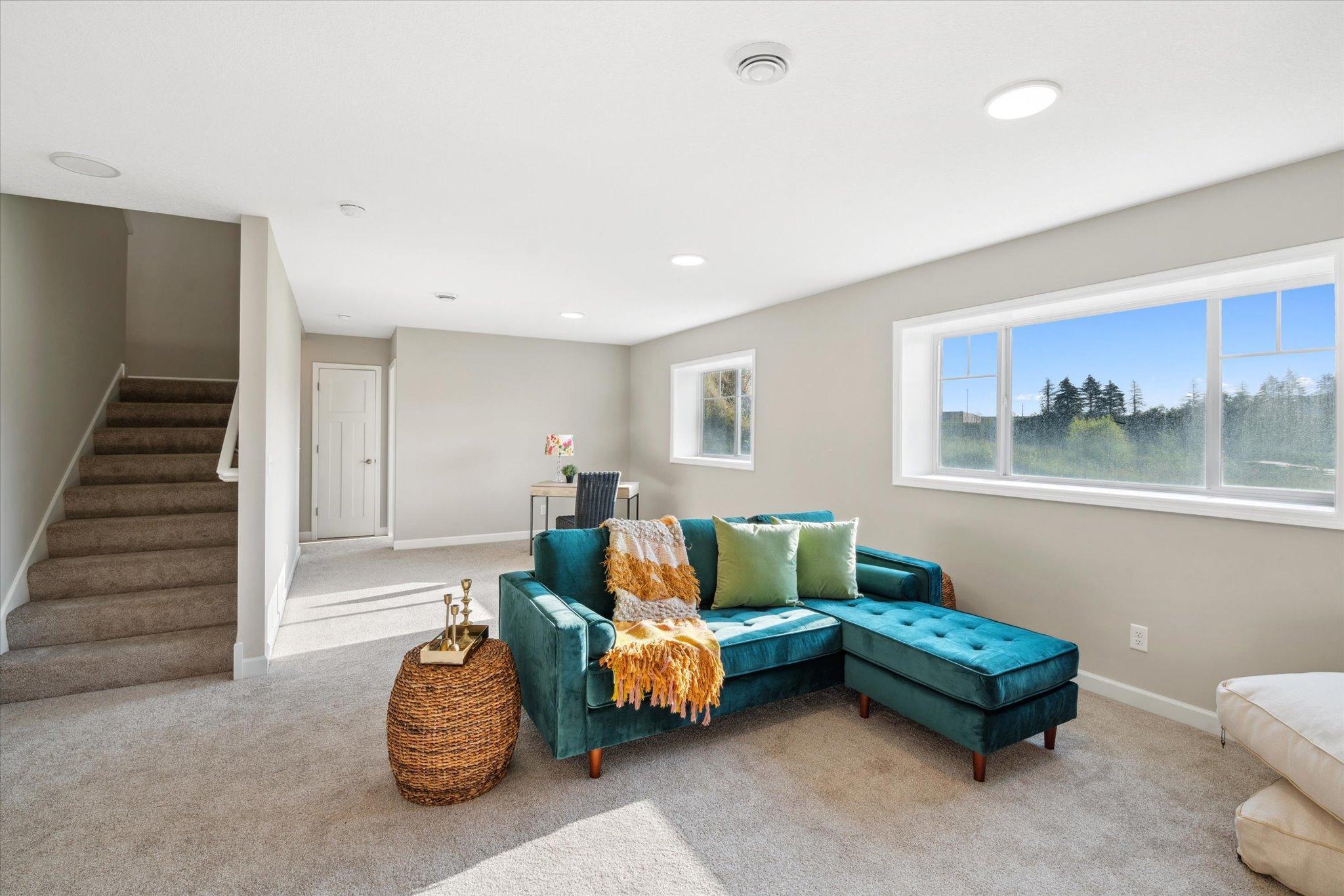 17940 Grantham Lane