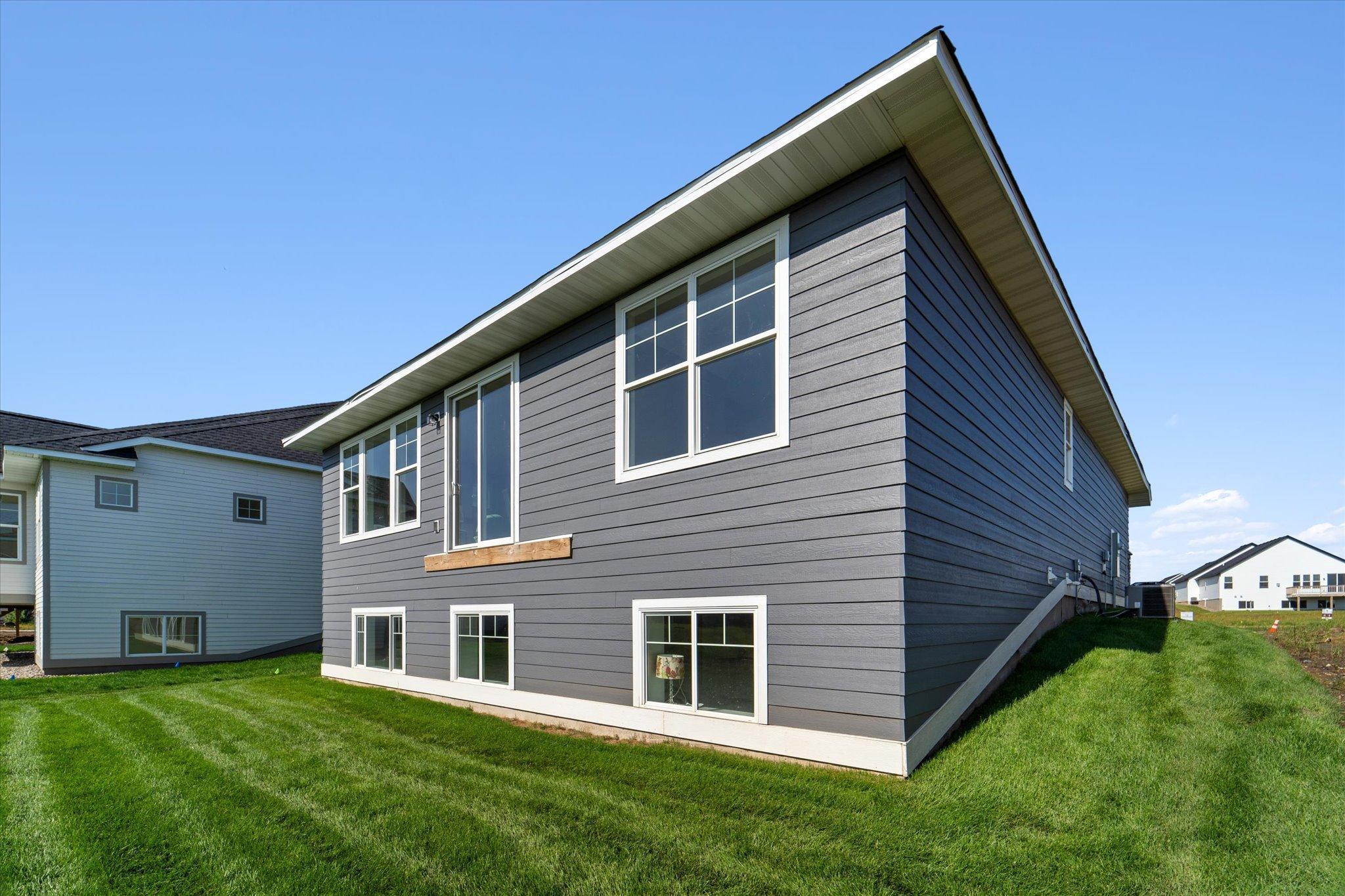 17940 Grantham Lane