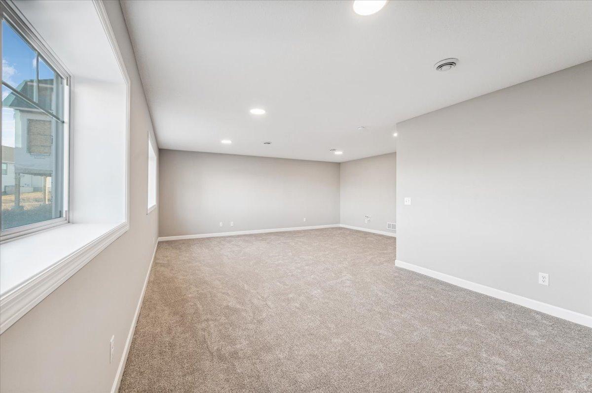 17940 Grantham Lane
