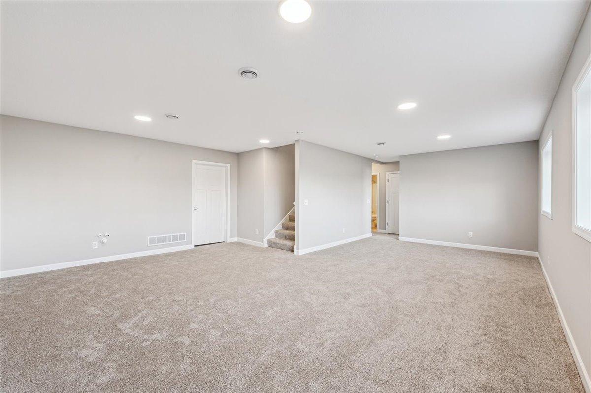 17940 Grantham Lane