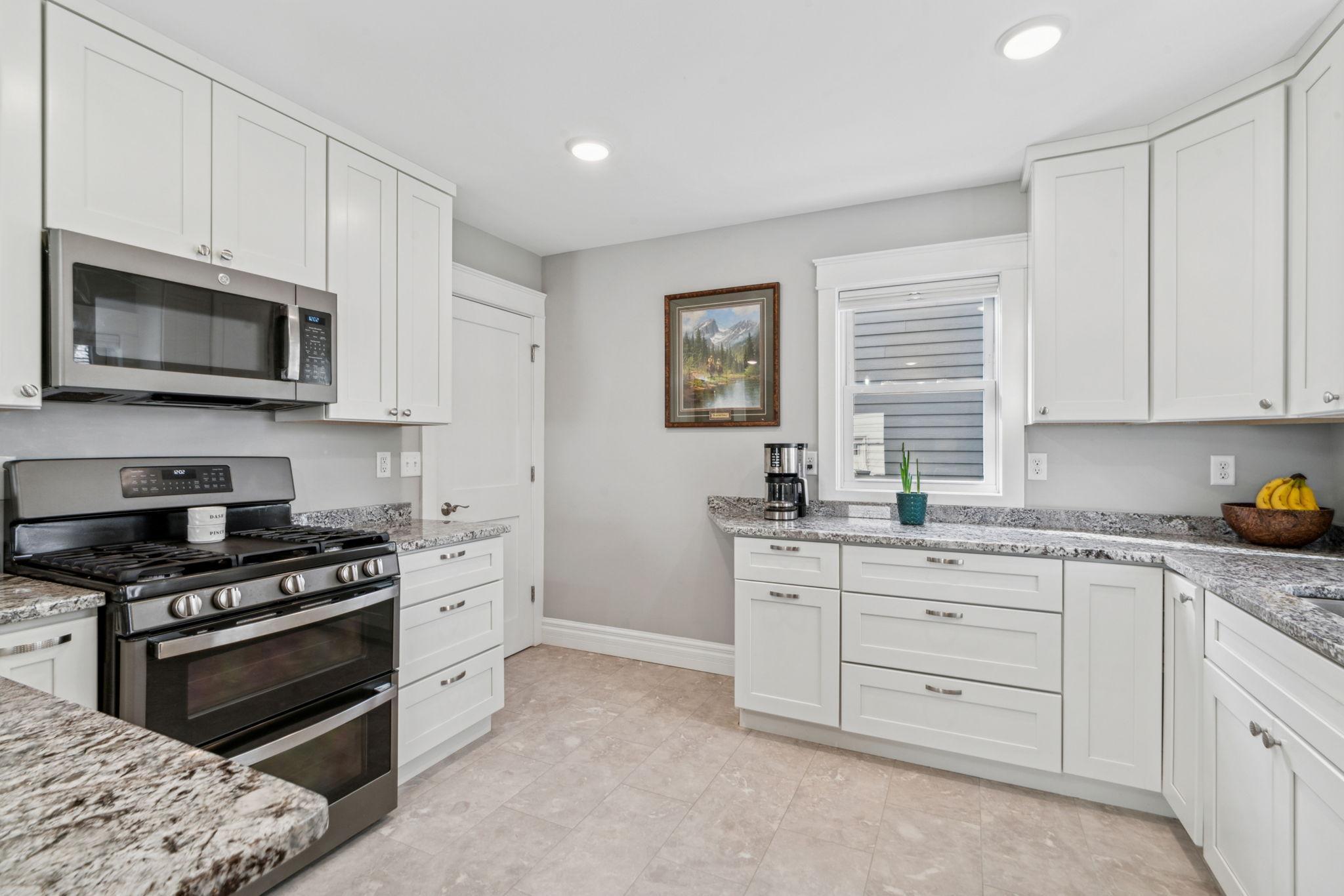 7505 Edgebrook Drive
