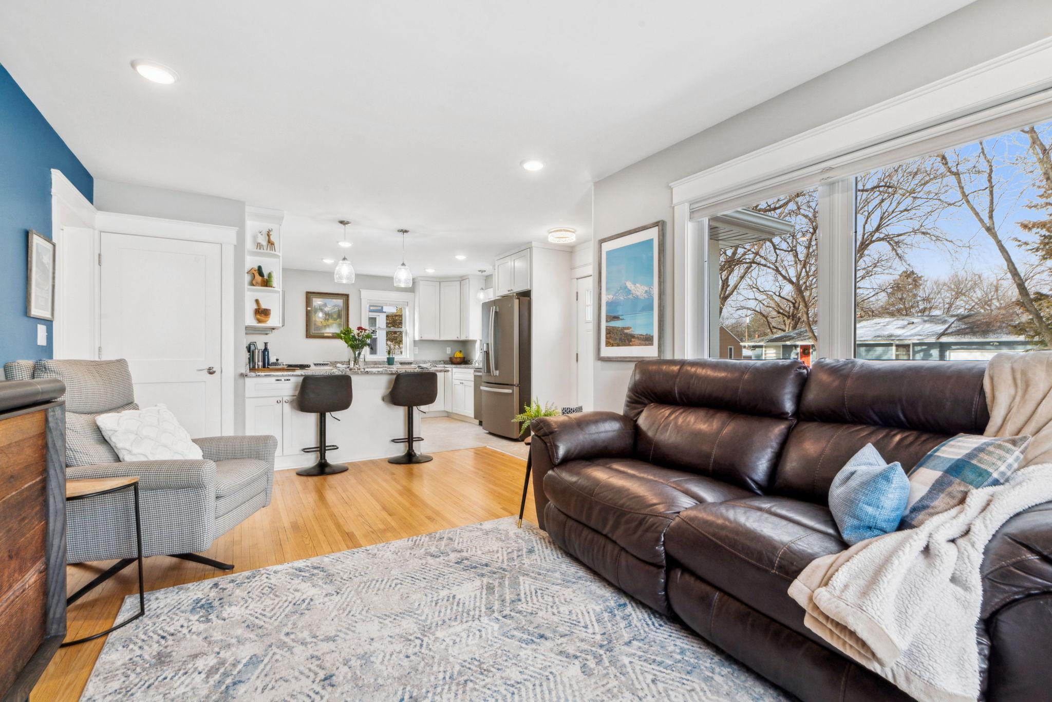 7505 Edgebrook Drive