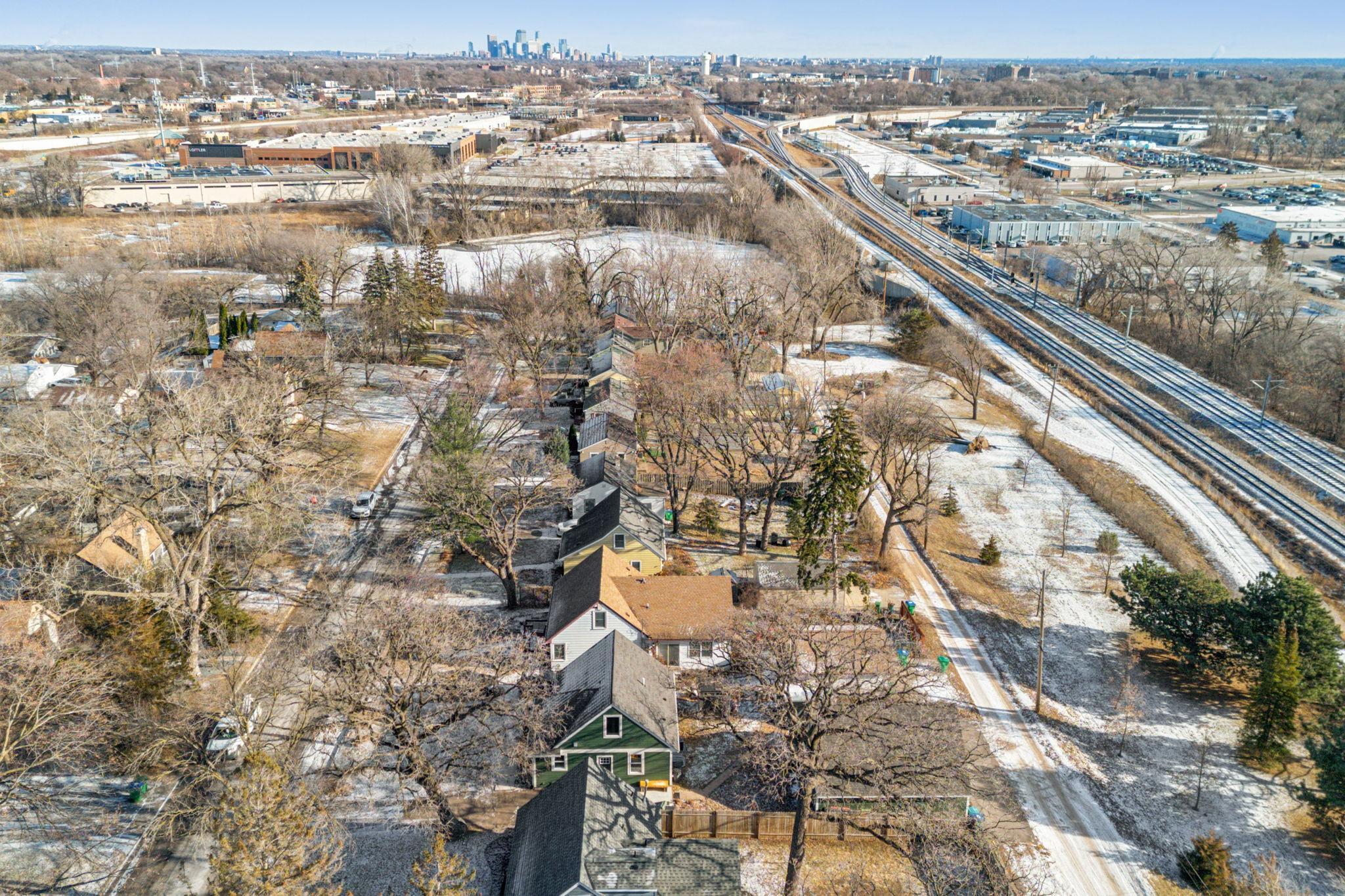 7505 Edgebrook Drive