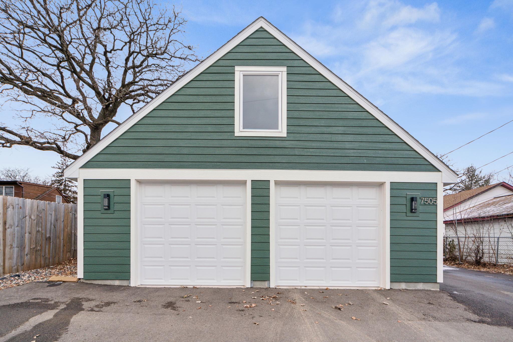 7505 Edgebrook Drive