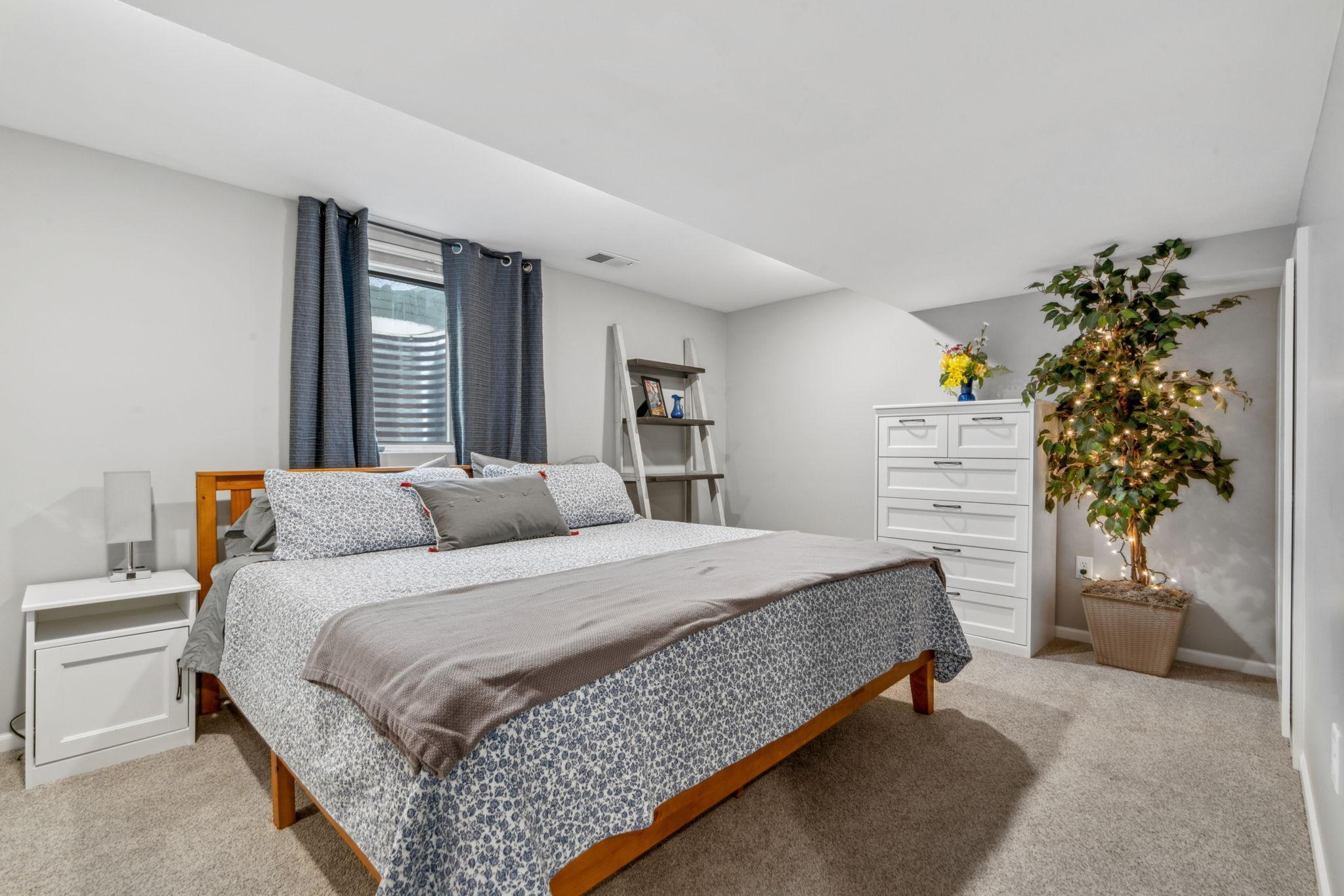 7505 Edgebrook Drive