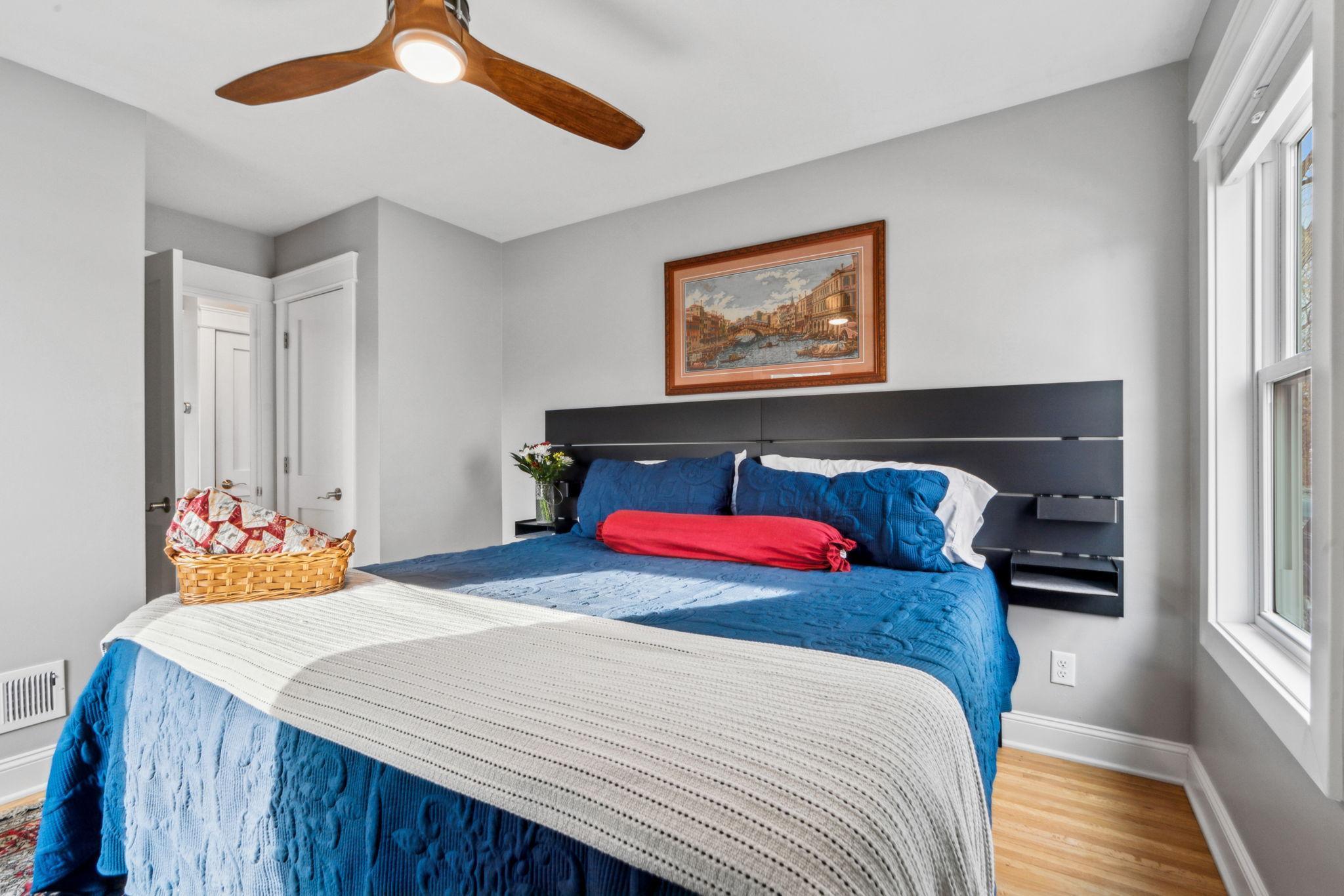 7505 Edgebrook Drive