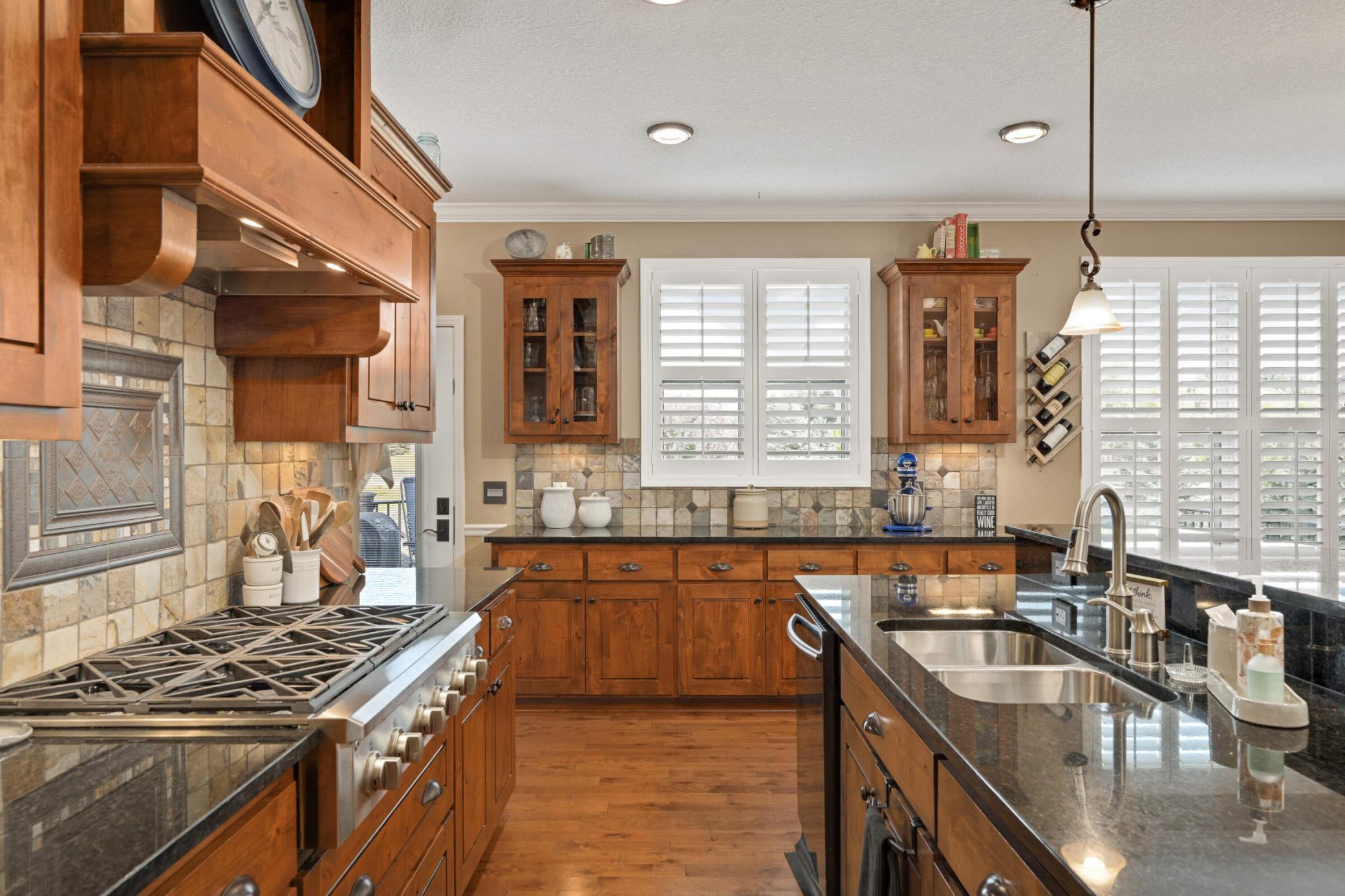 19310 Huntington Avenue