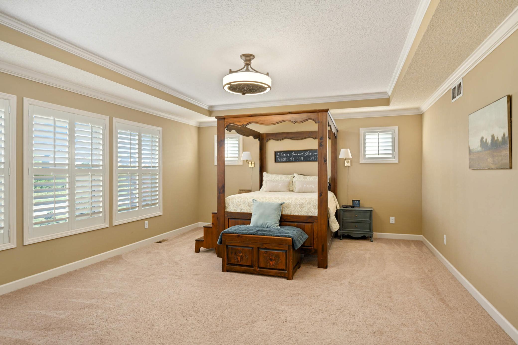 19310 Huntington Avenue