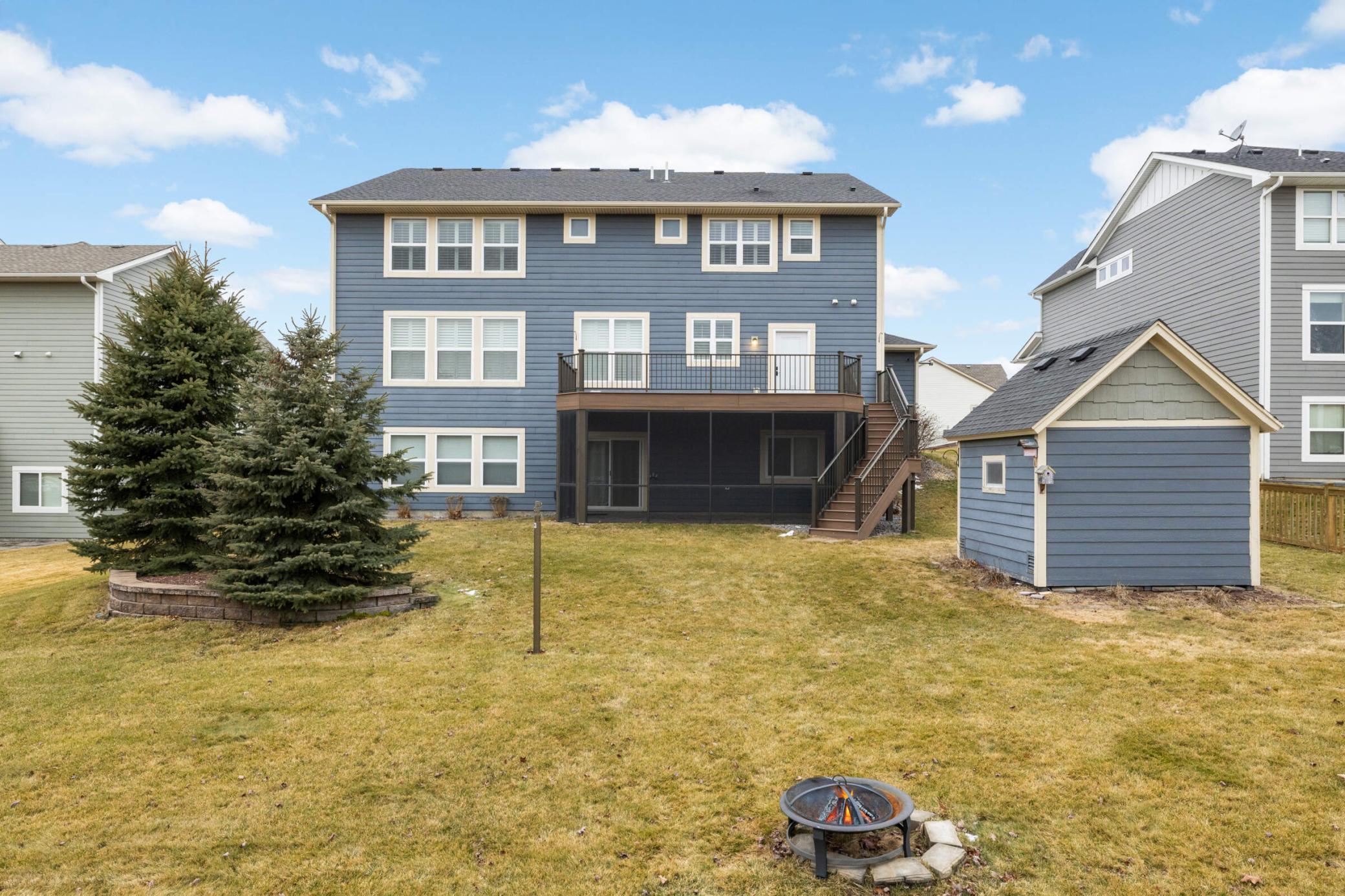 19310 Huntington Avenue