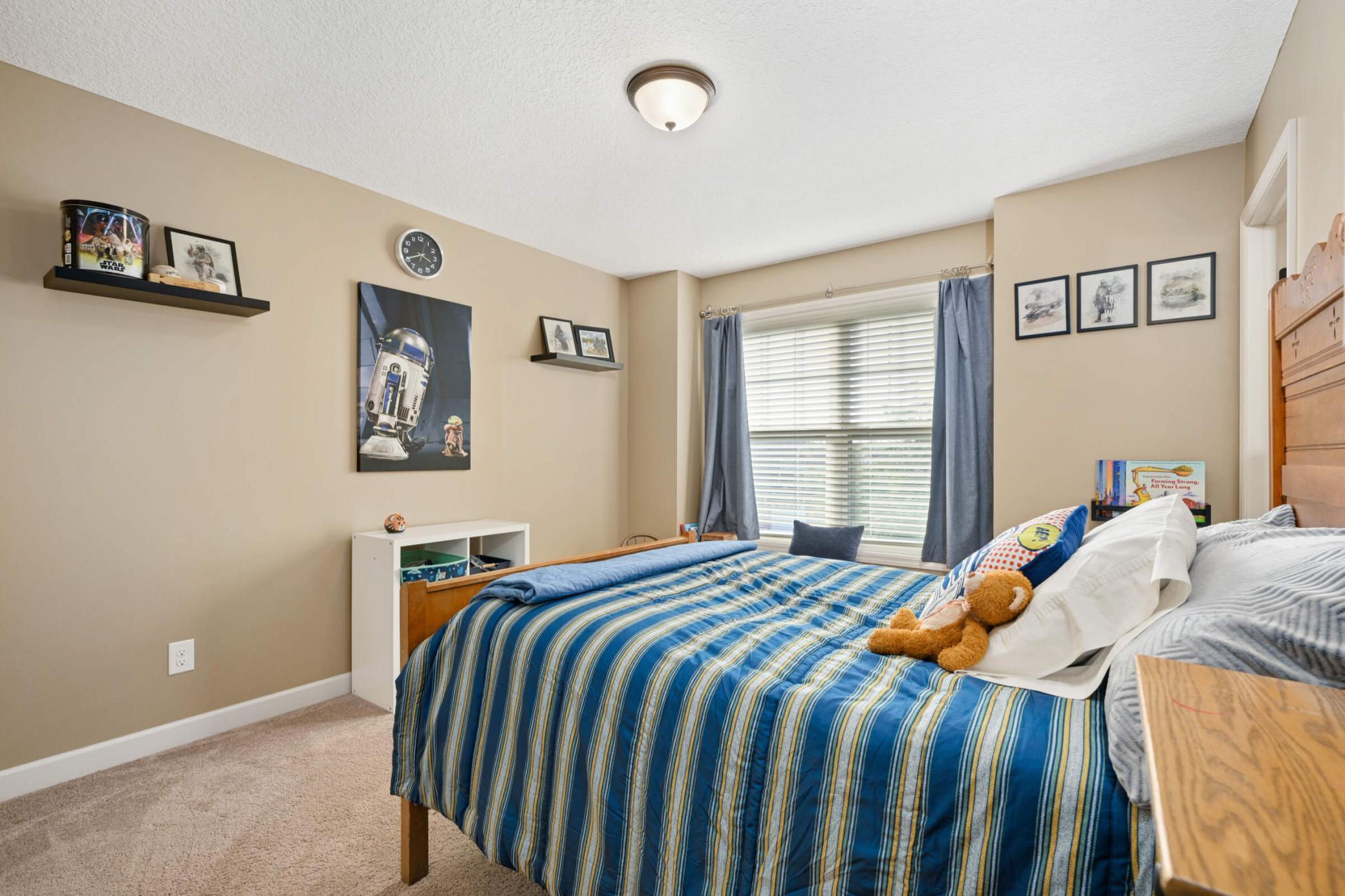 19310 Huntington Avenue