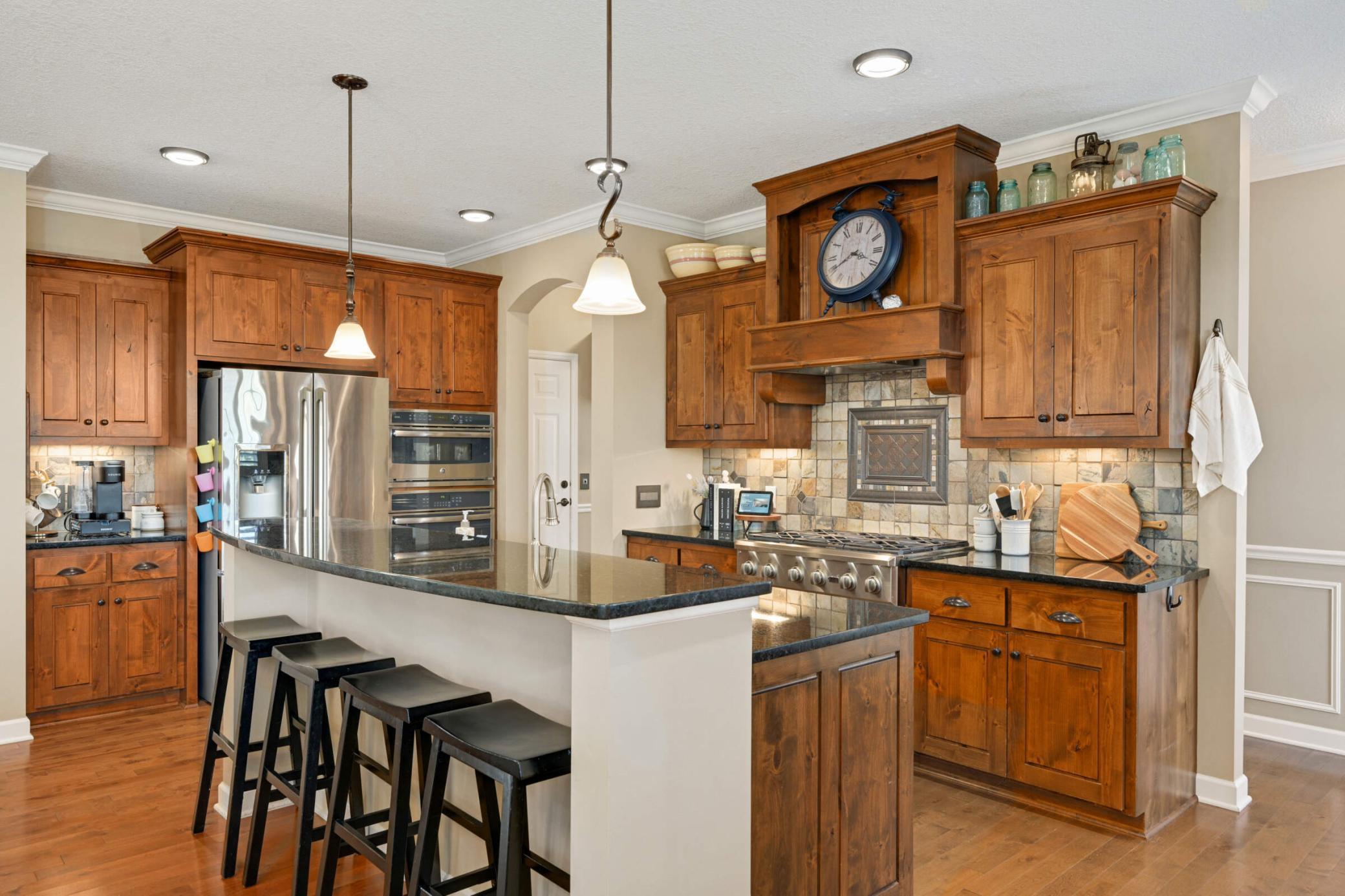 19310 Huntington Avenue