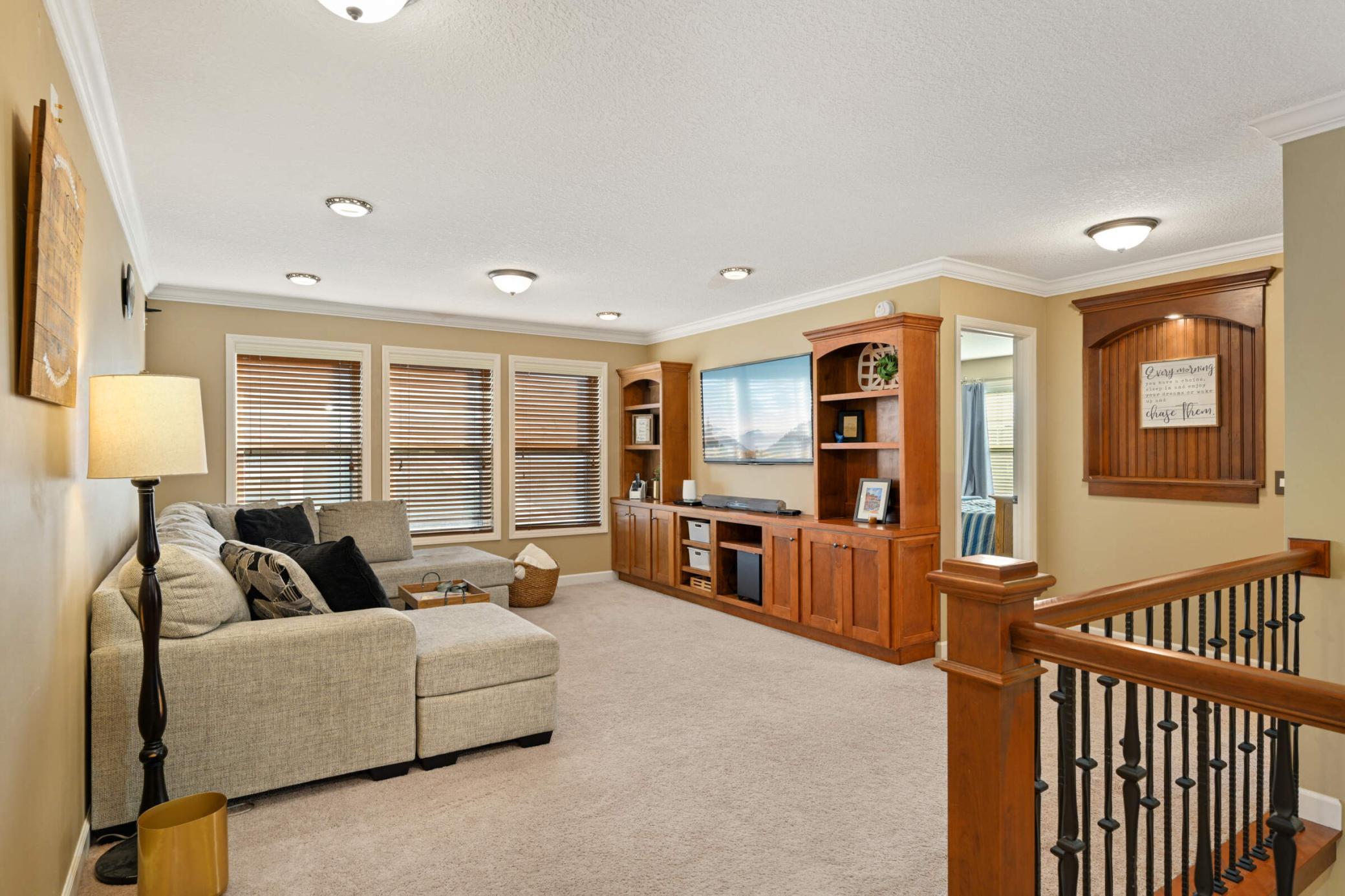 19310 Huntington Avenue