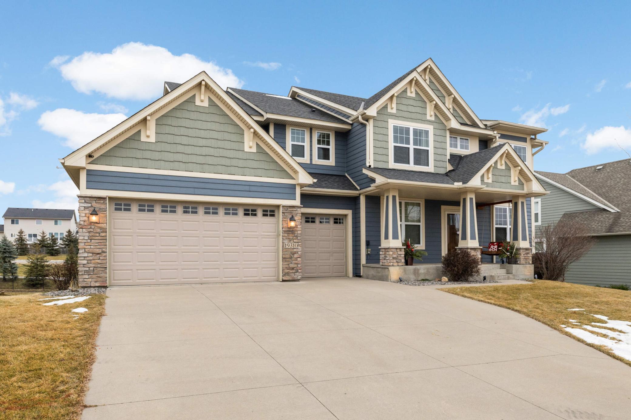 19310 Huntington Avenue