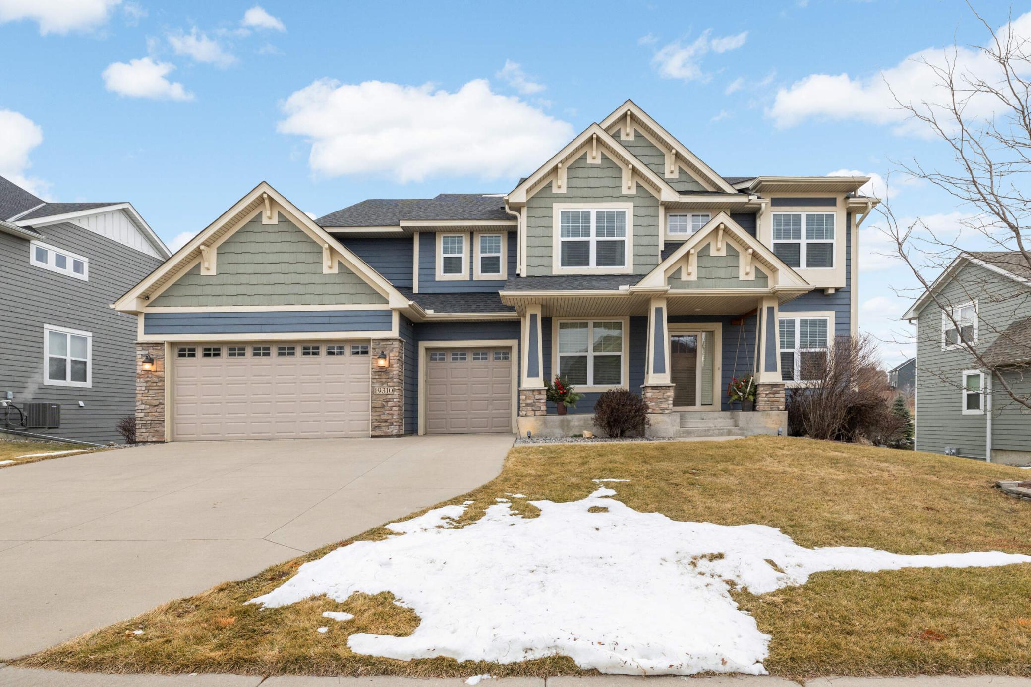 19310 Huntington Avenue